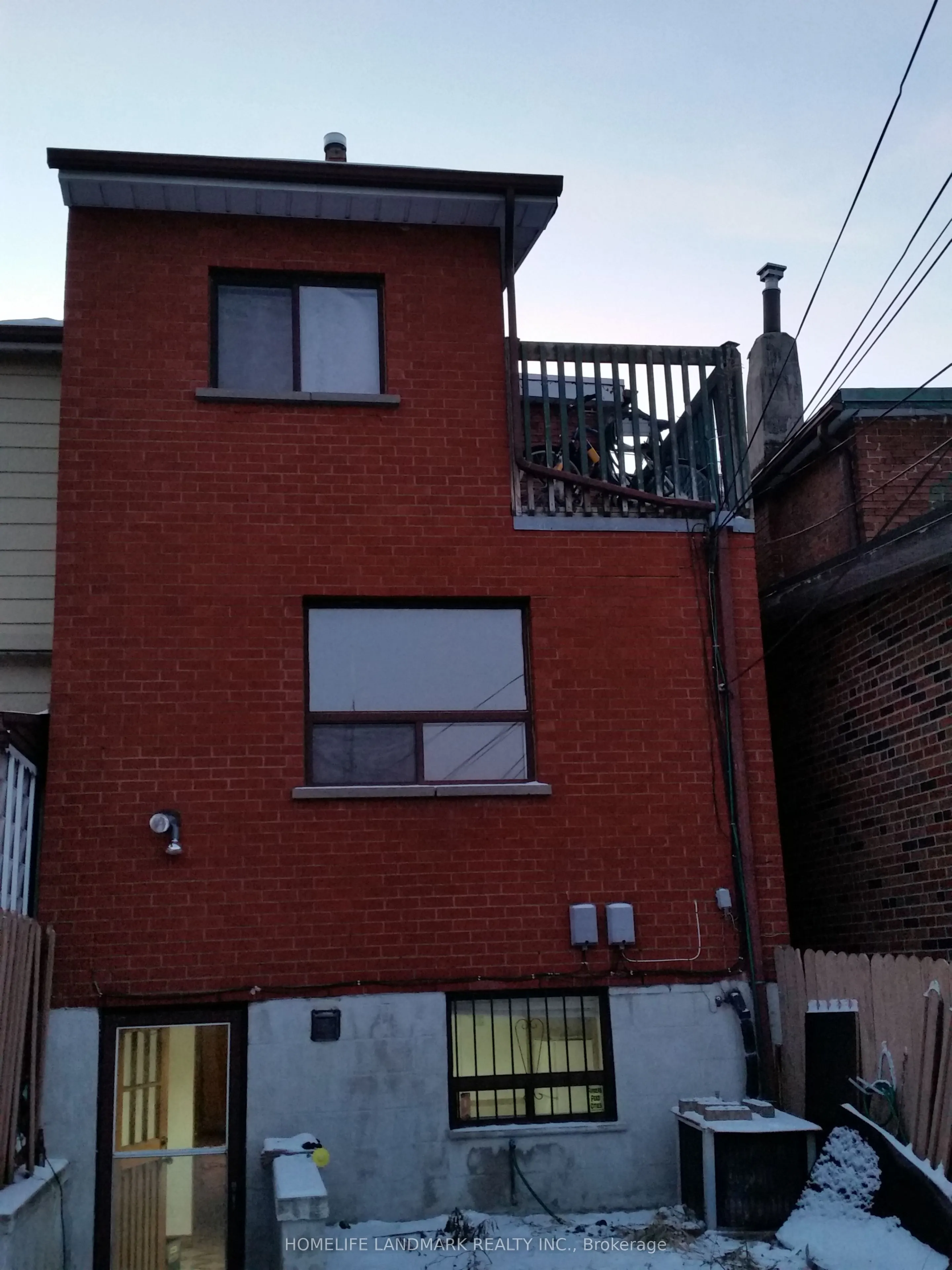 283 Ossington Avenue