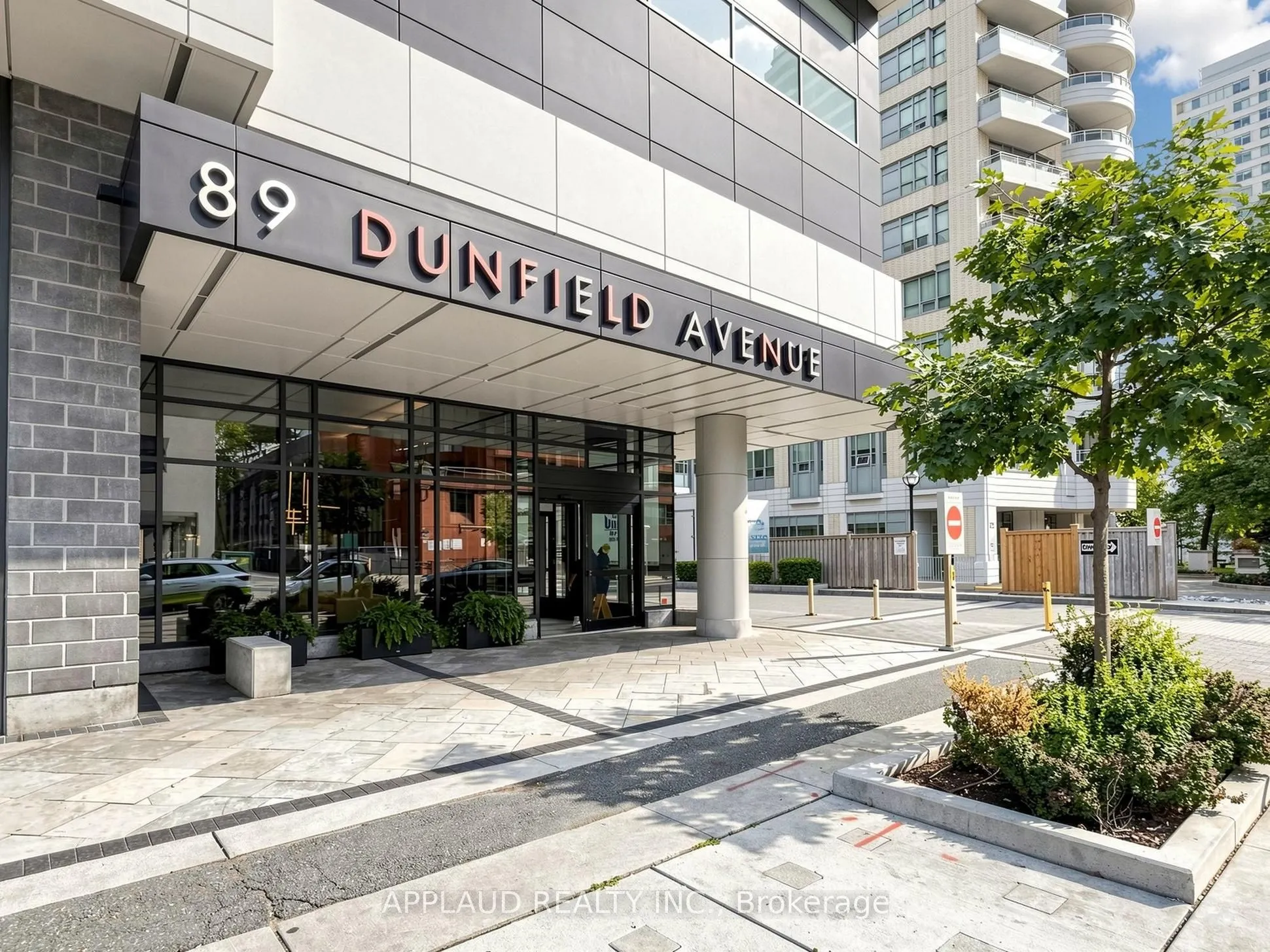 89 Dunfield Avenue #2307