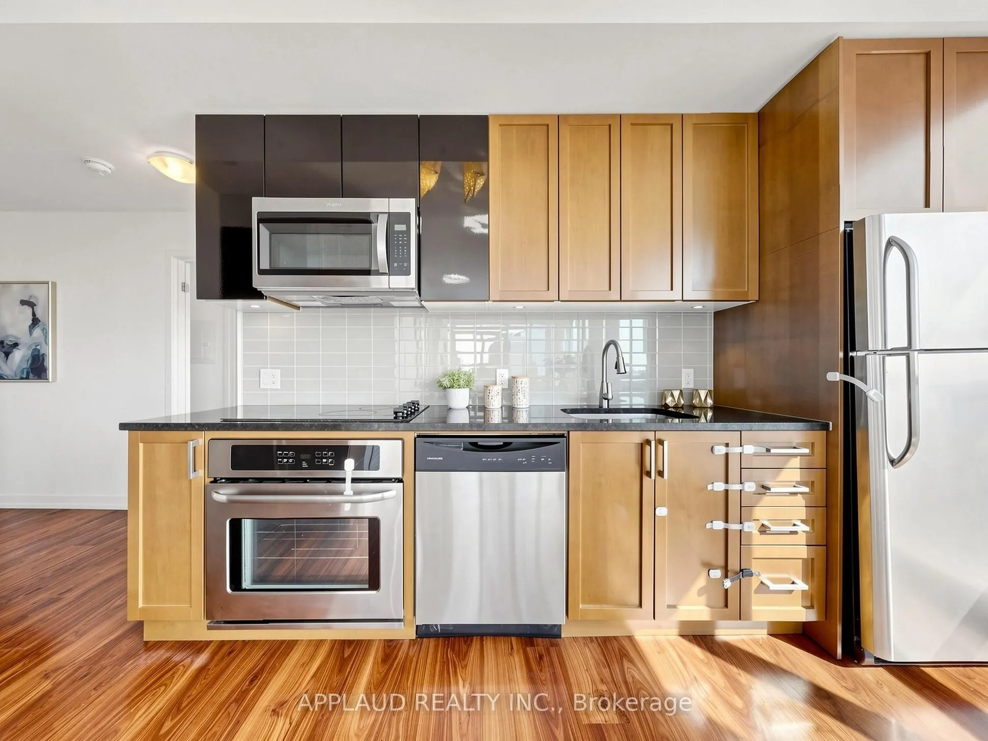 89 Dunfield Avenue #2307