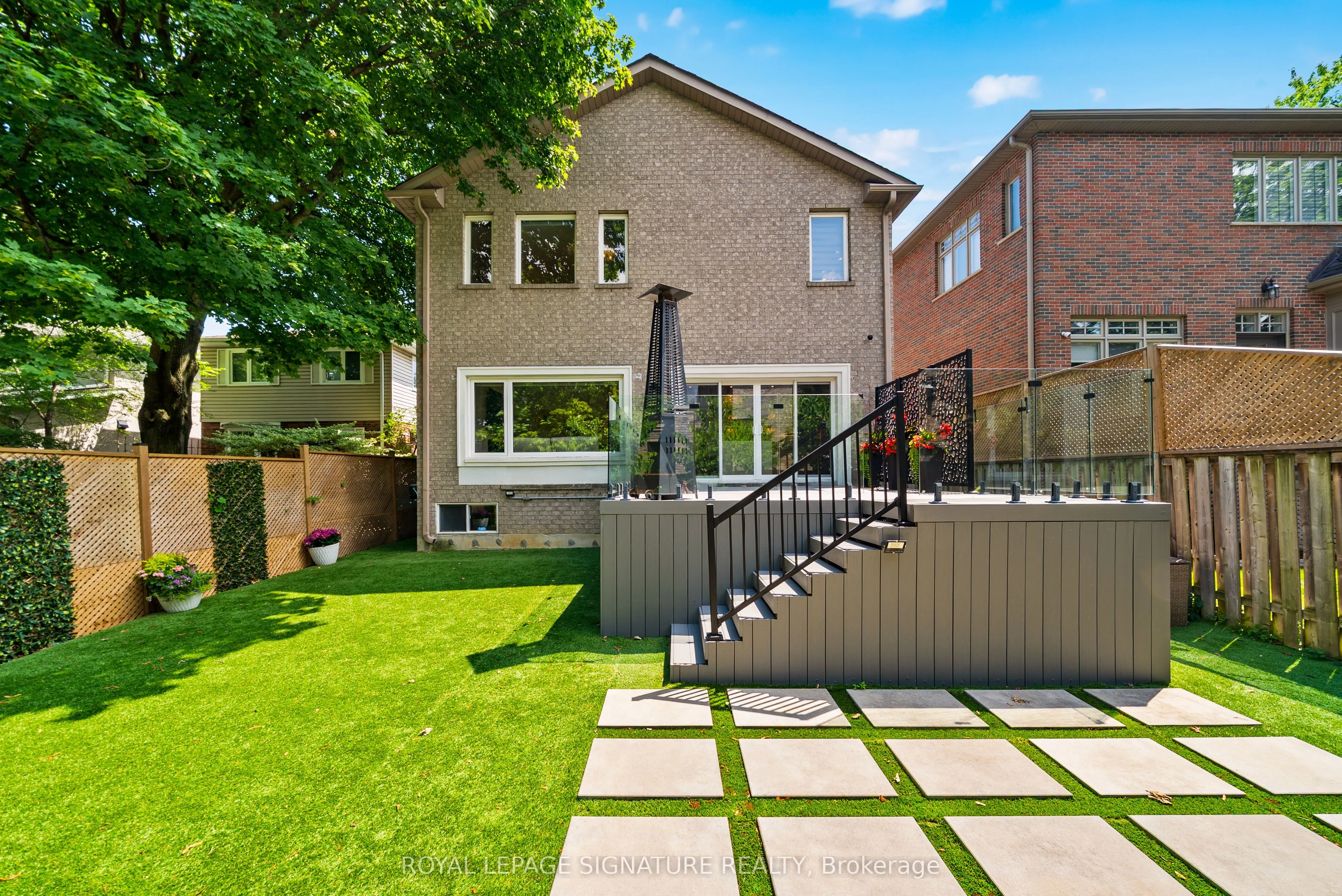 492 Old Orchard Grove
