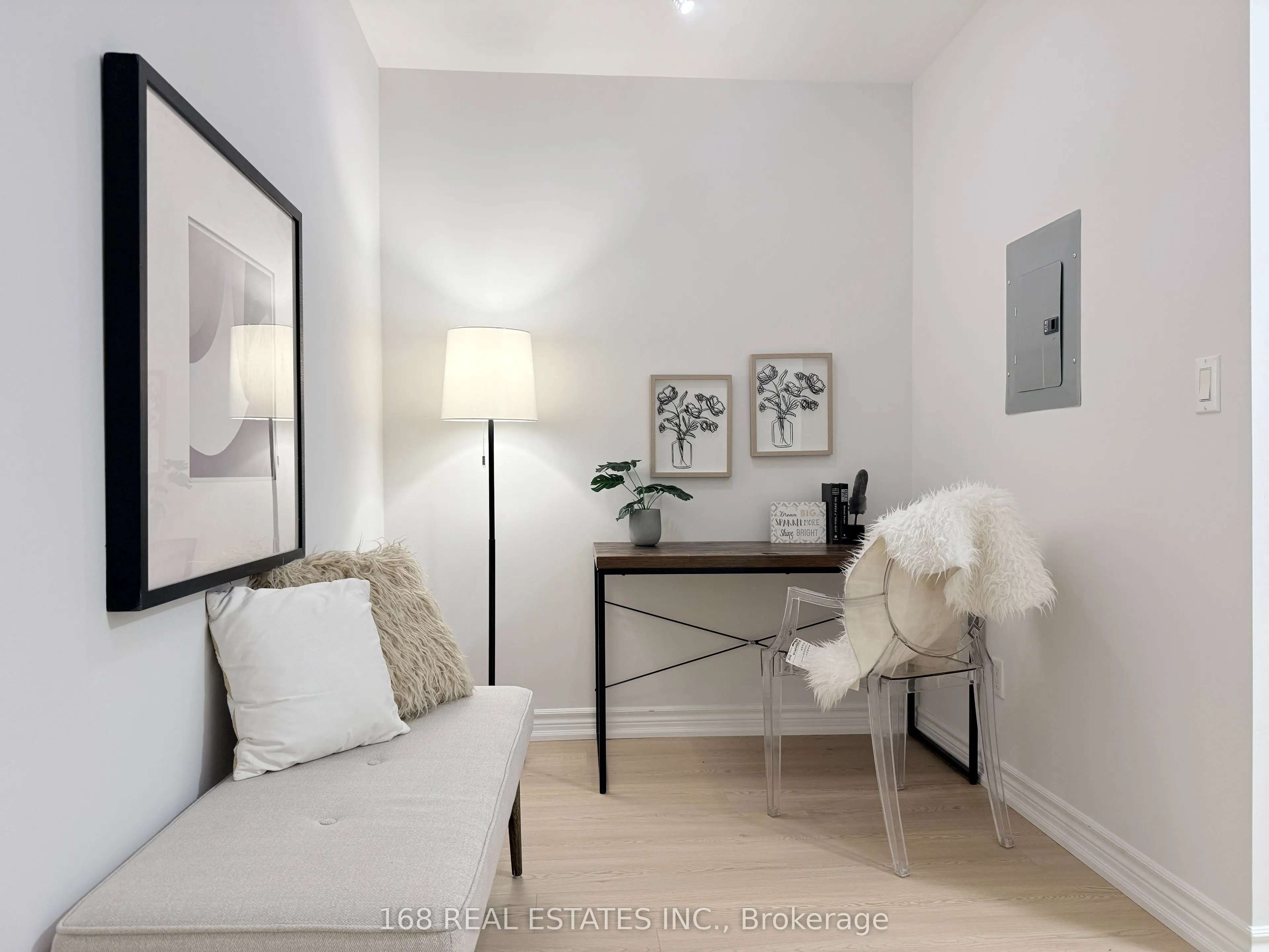 761 Bay Street #2809