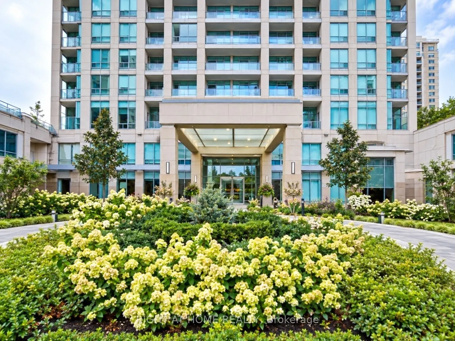 17 Barberry Place E #2214