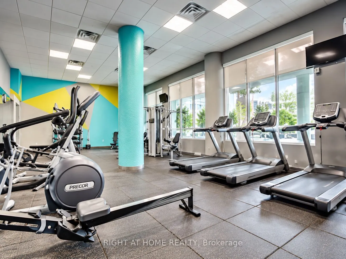 17 Barberry Place E #2214
