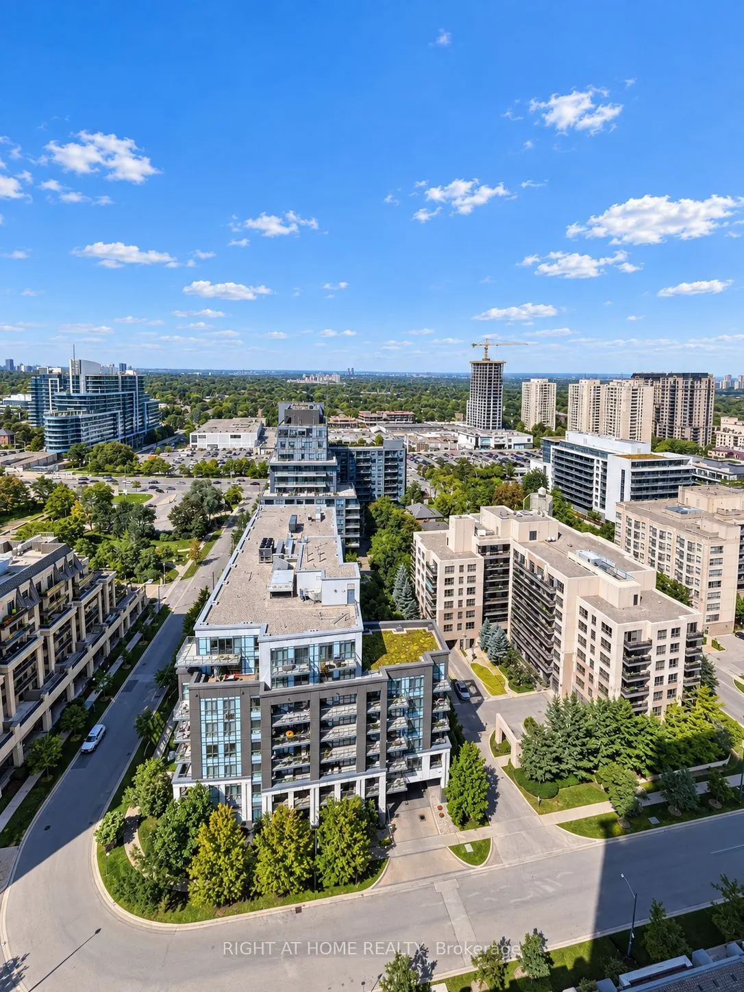 17 Barberry Place E #2214