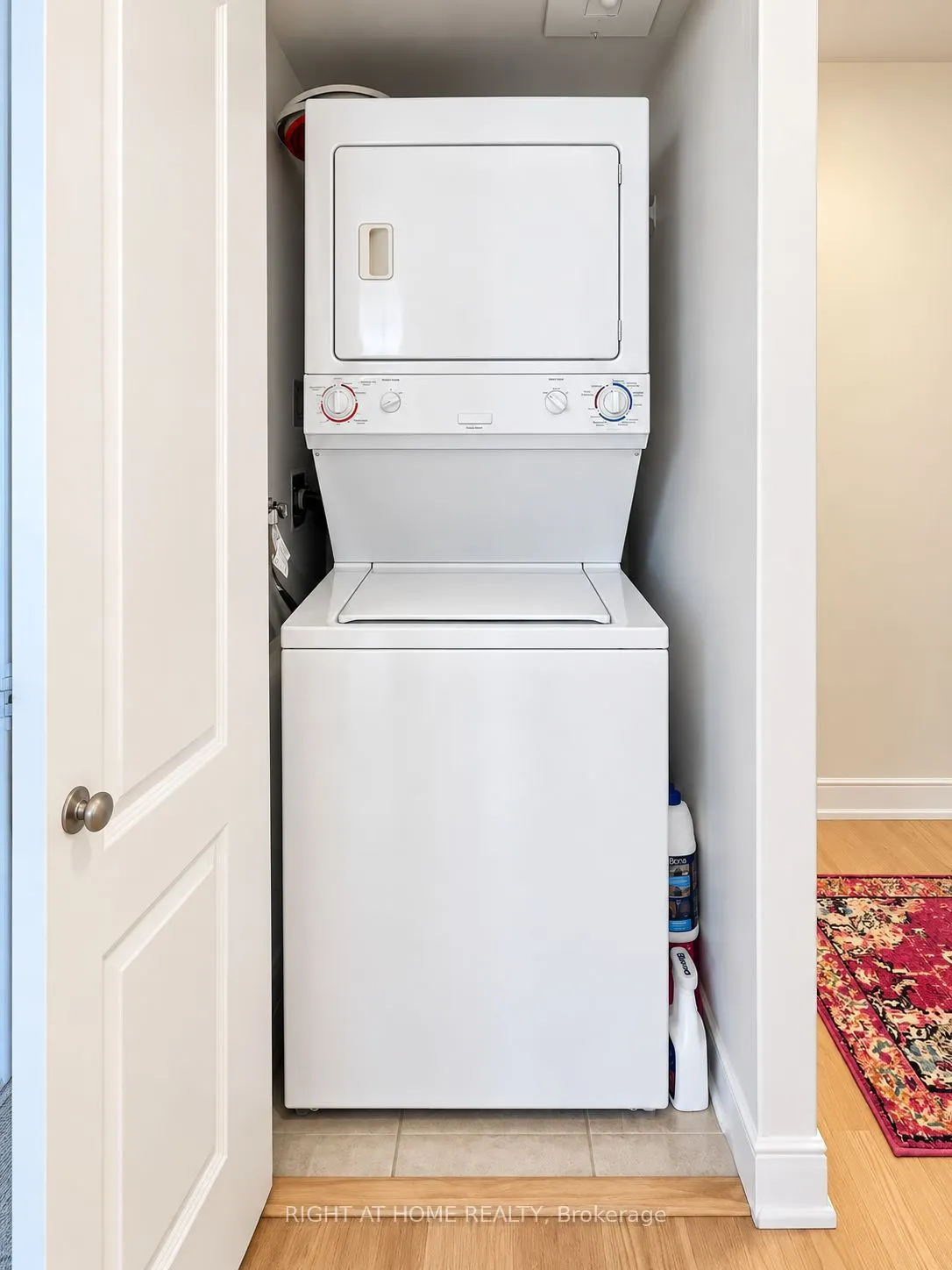 17 Barberry Place E #2214