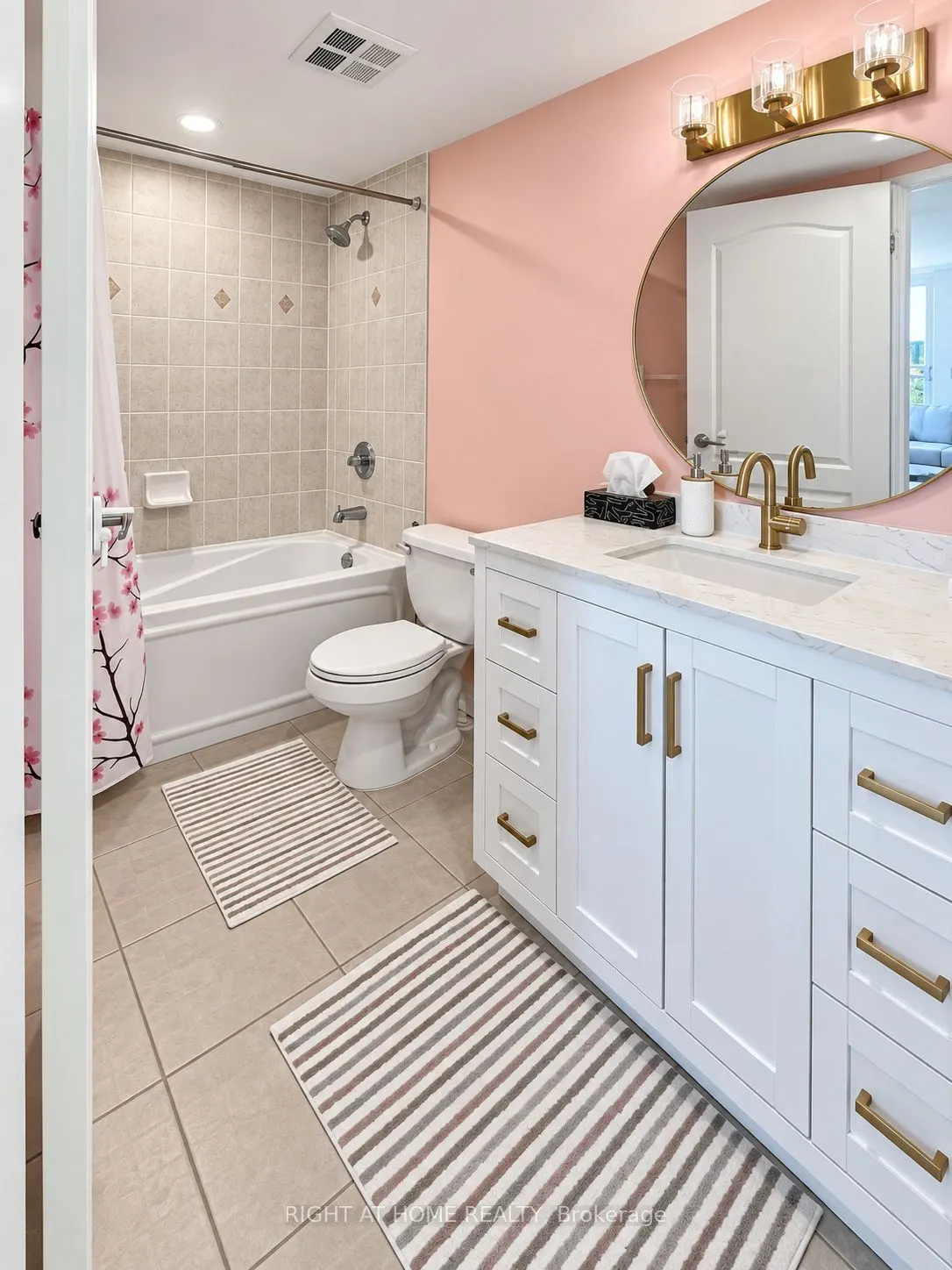 17 Barberry Place E #2214