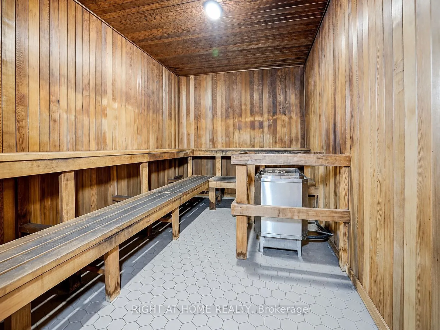 17 Barberry Place E #2214