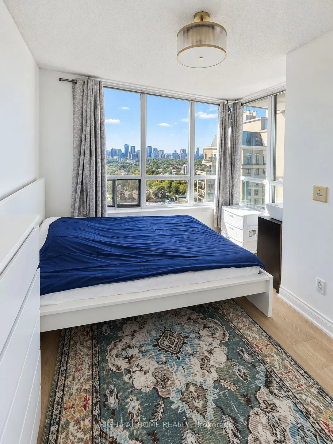 17 Barberry Place E #2214