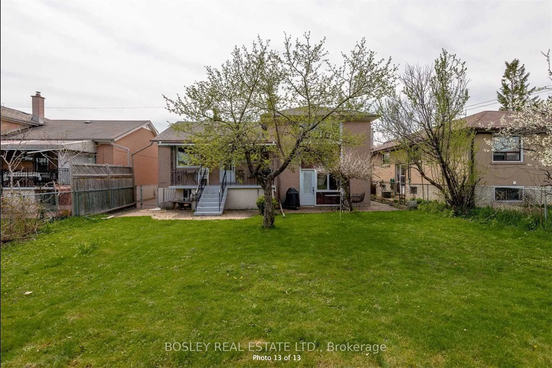 286 Searle Avenue