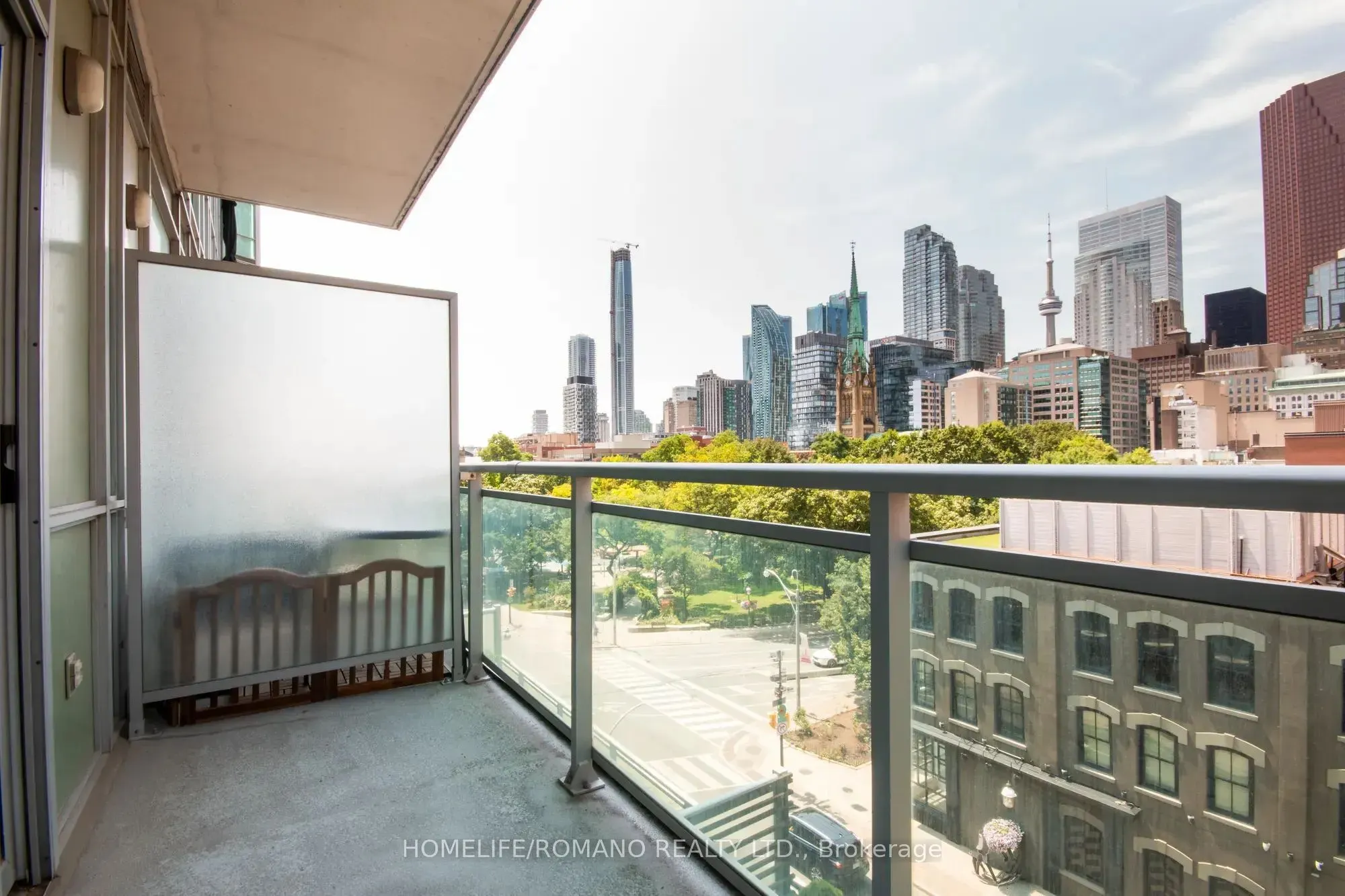 112 George Street #535