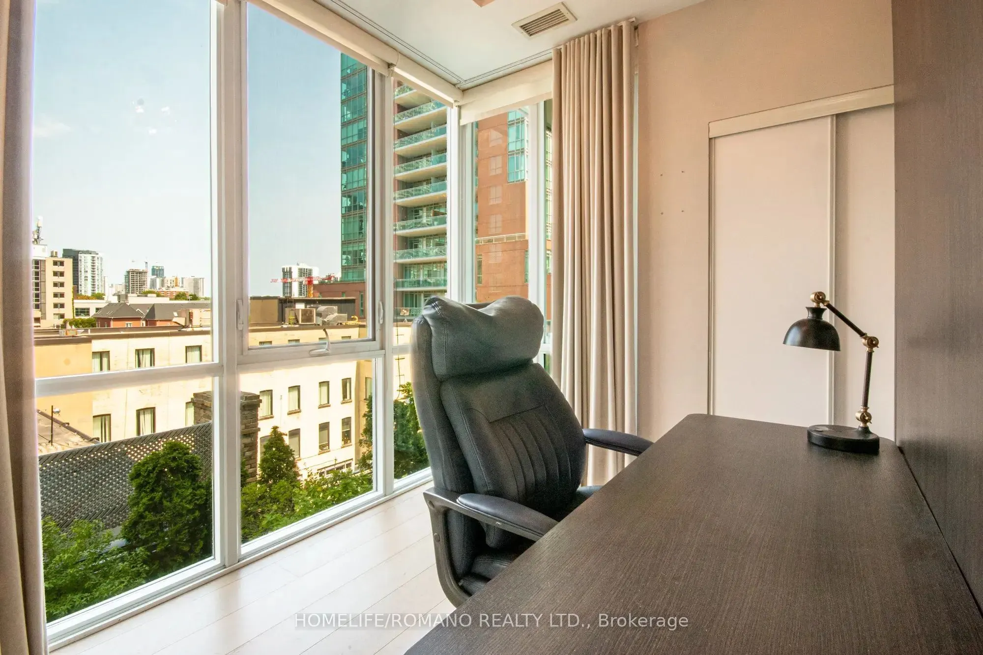 112 George Street #535