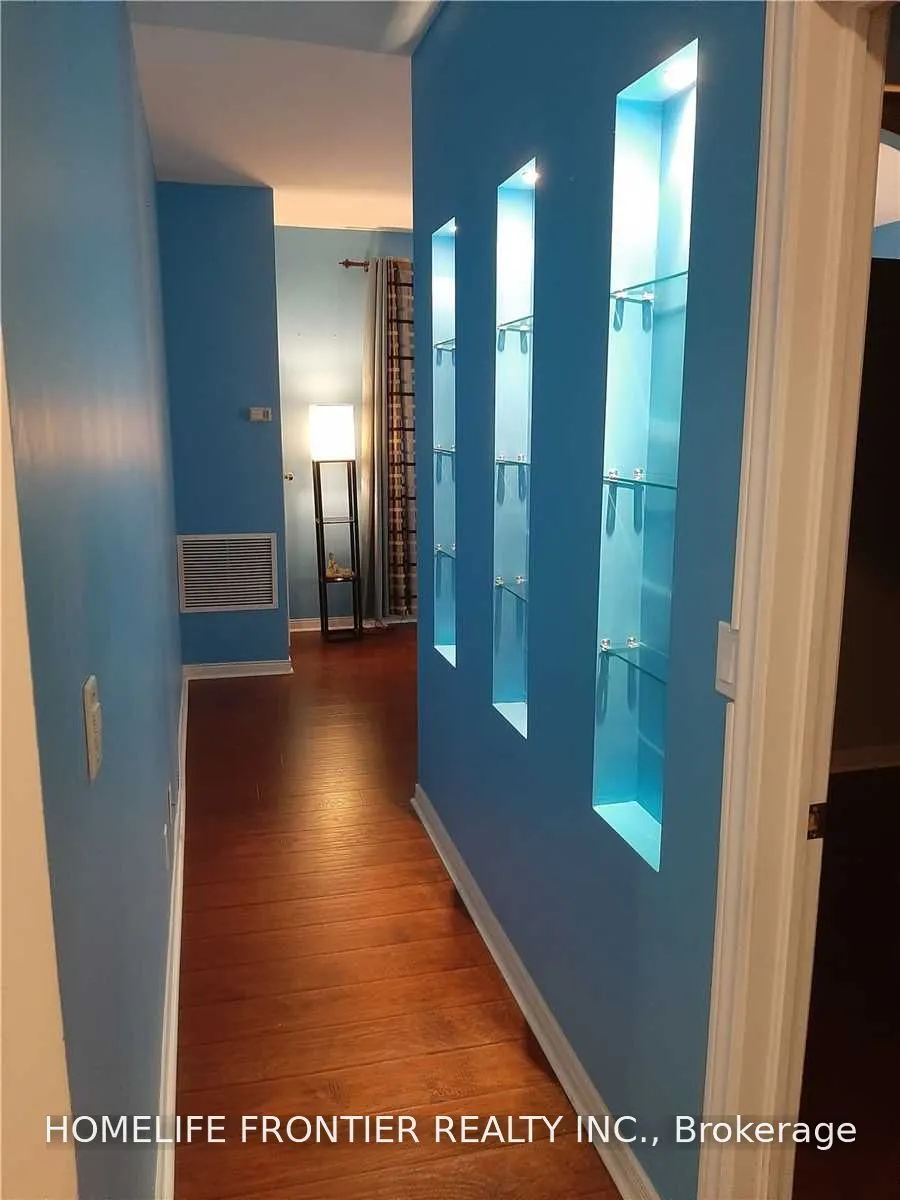778 Sheppard Avenue W #102