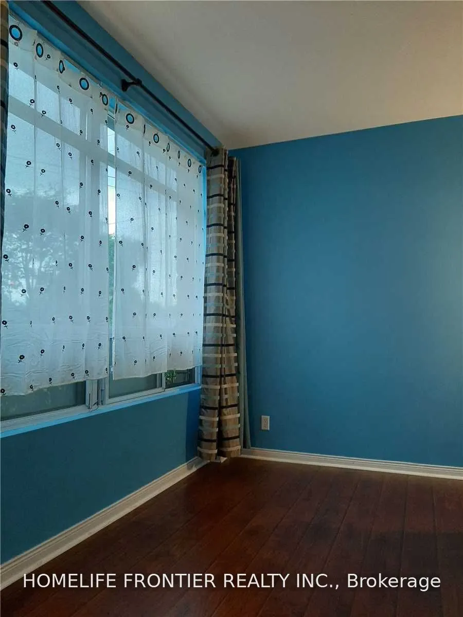 778 Sheppard Avenue W #102