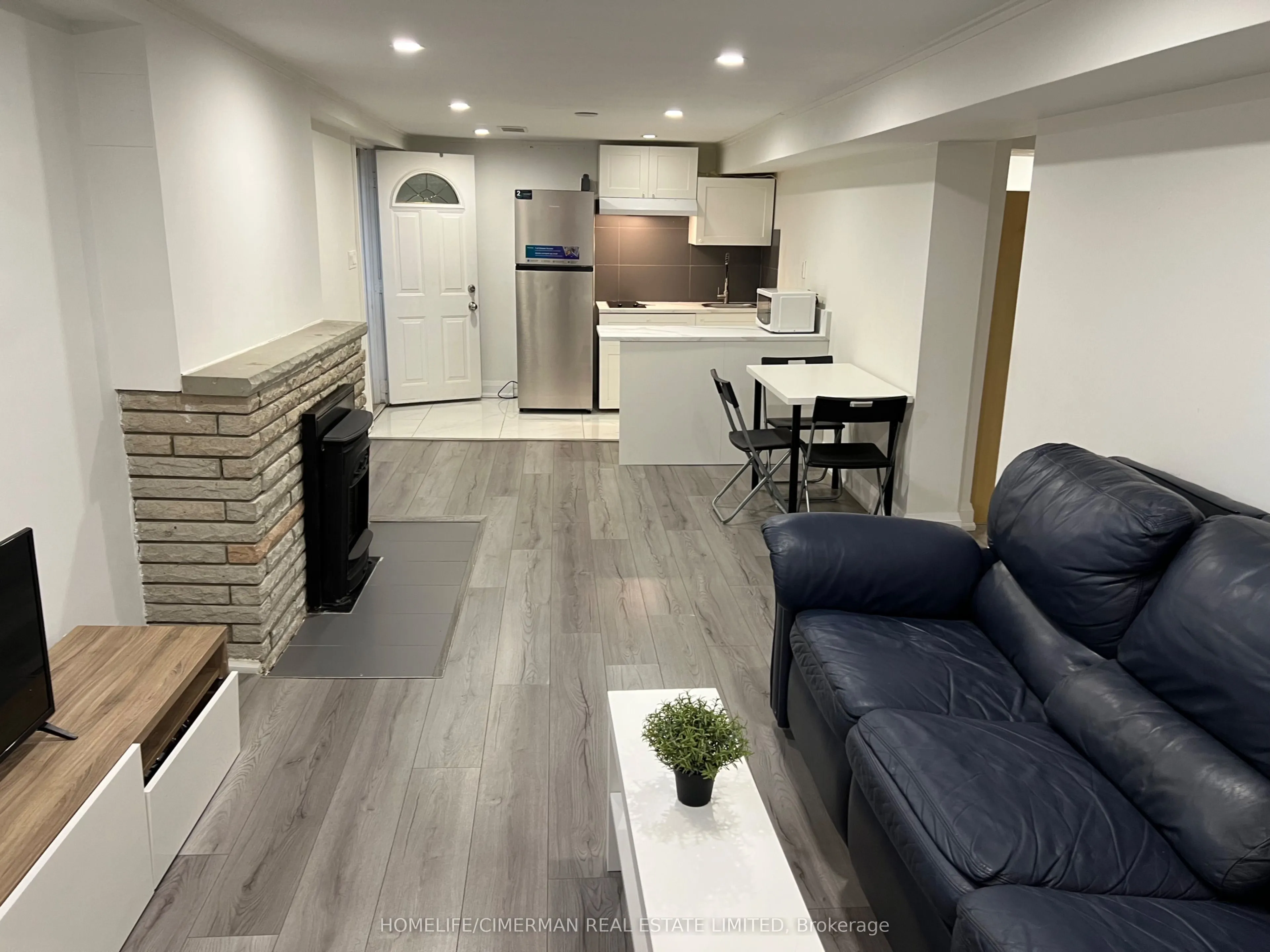 106 Holcolm Road #Basement