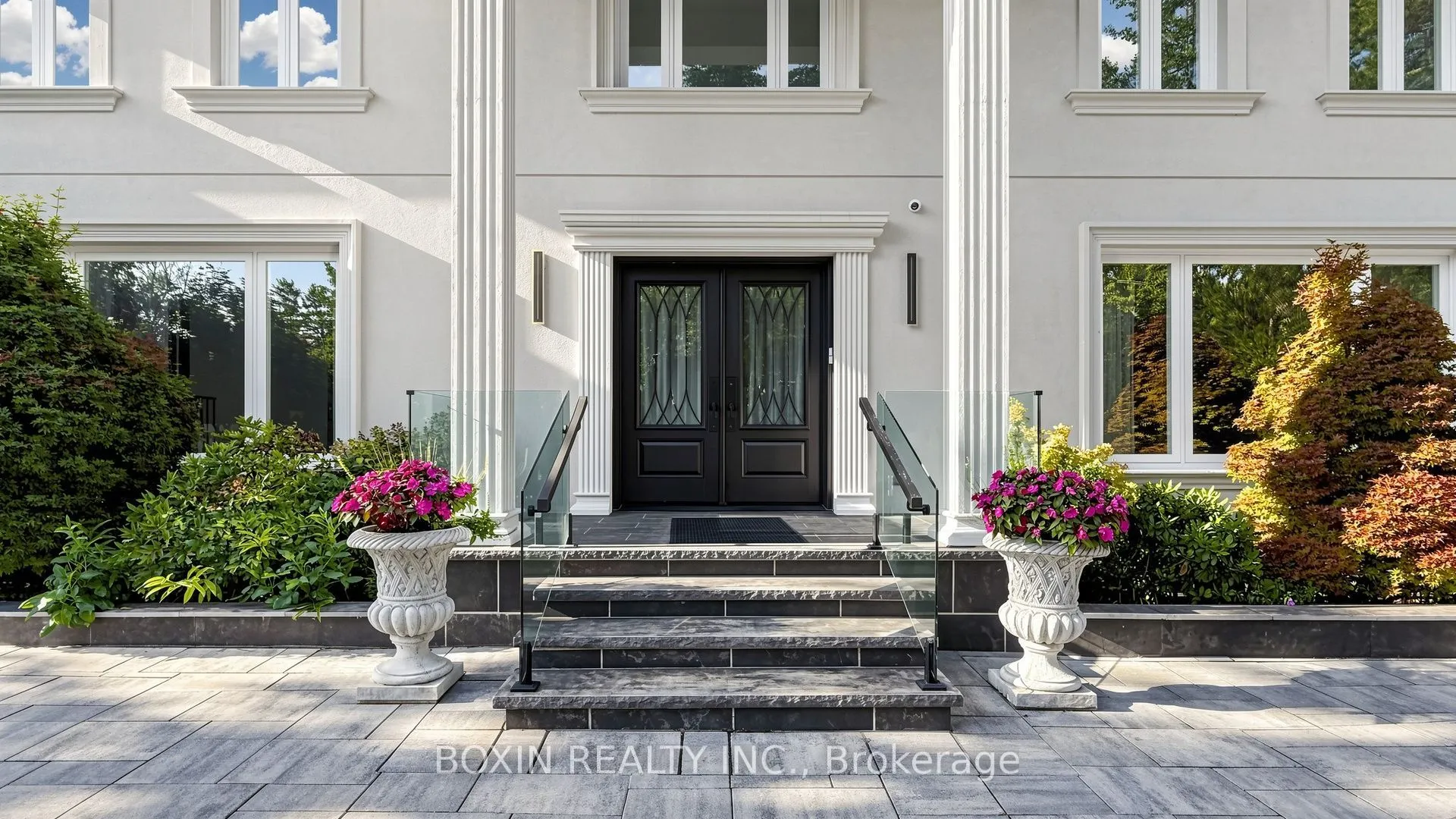 33 Wilket Road