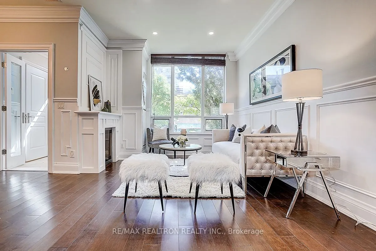 274 Duplex Avenue #9