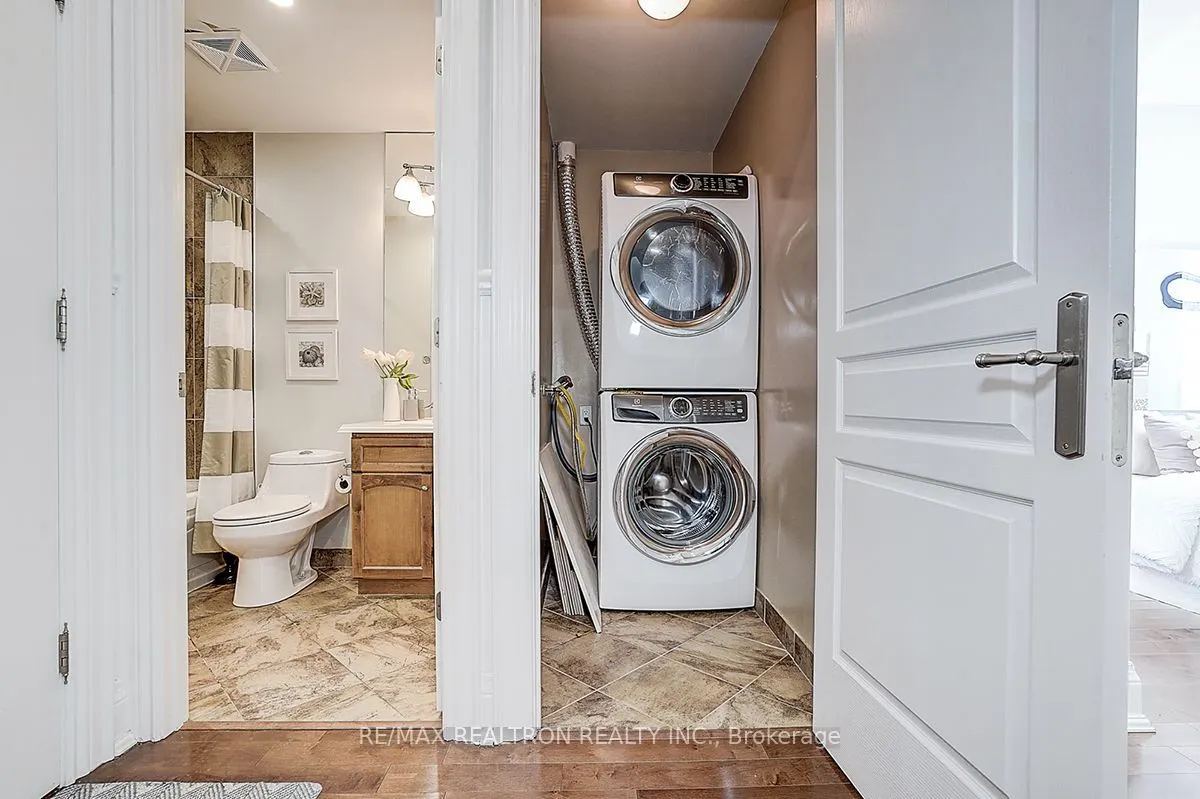 274 Duplex Avenue #9