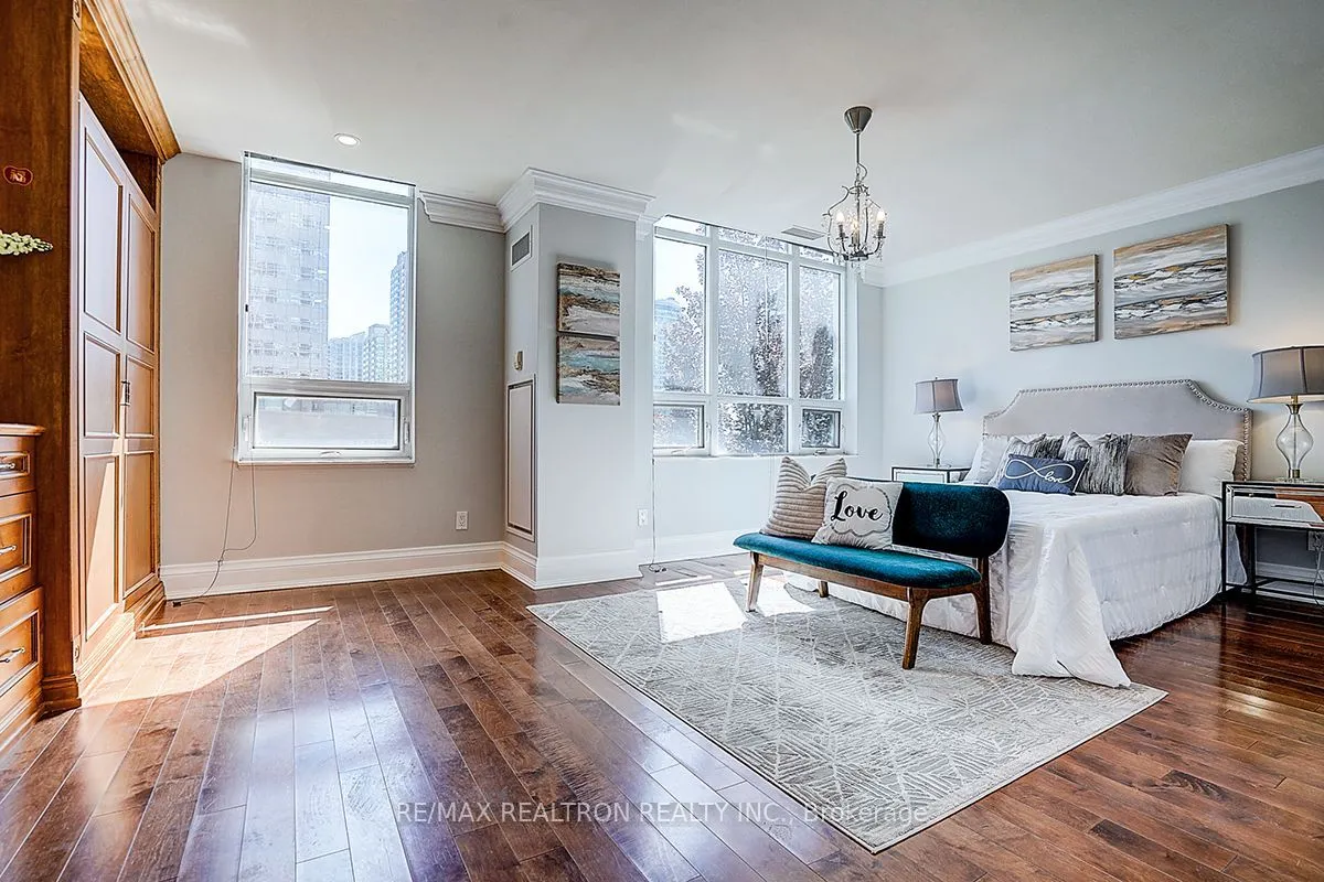 274 Duplex Avenue #9