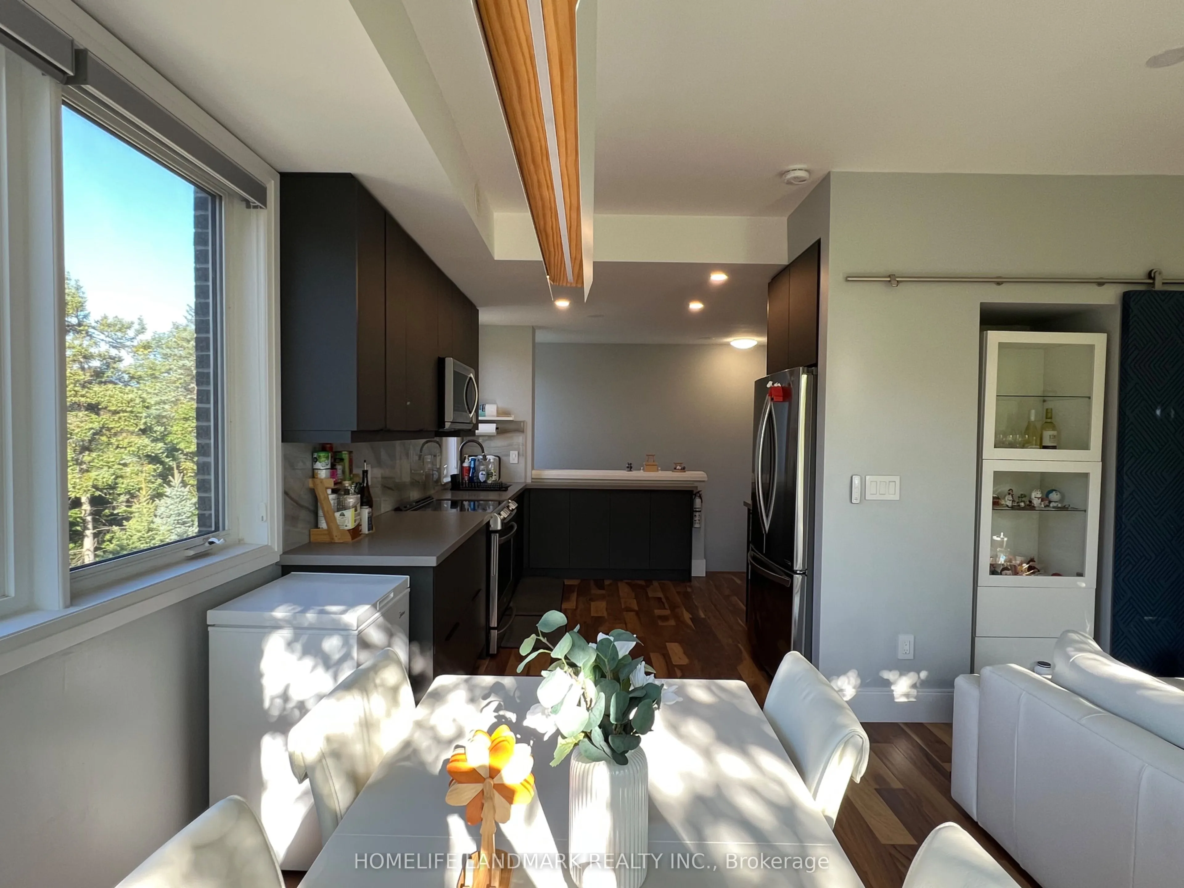 780 Sheppard Avenue E #TH03