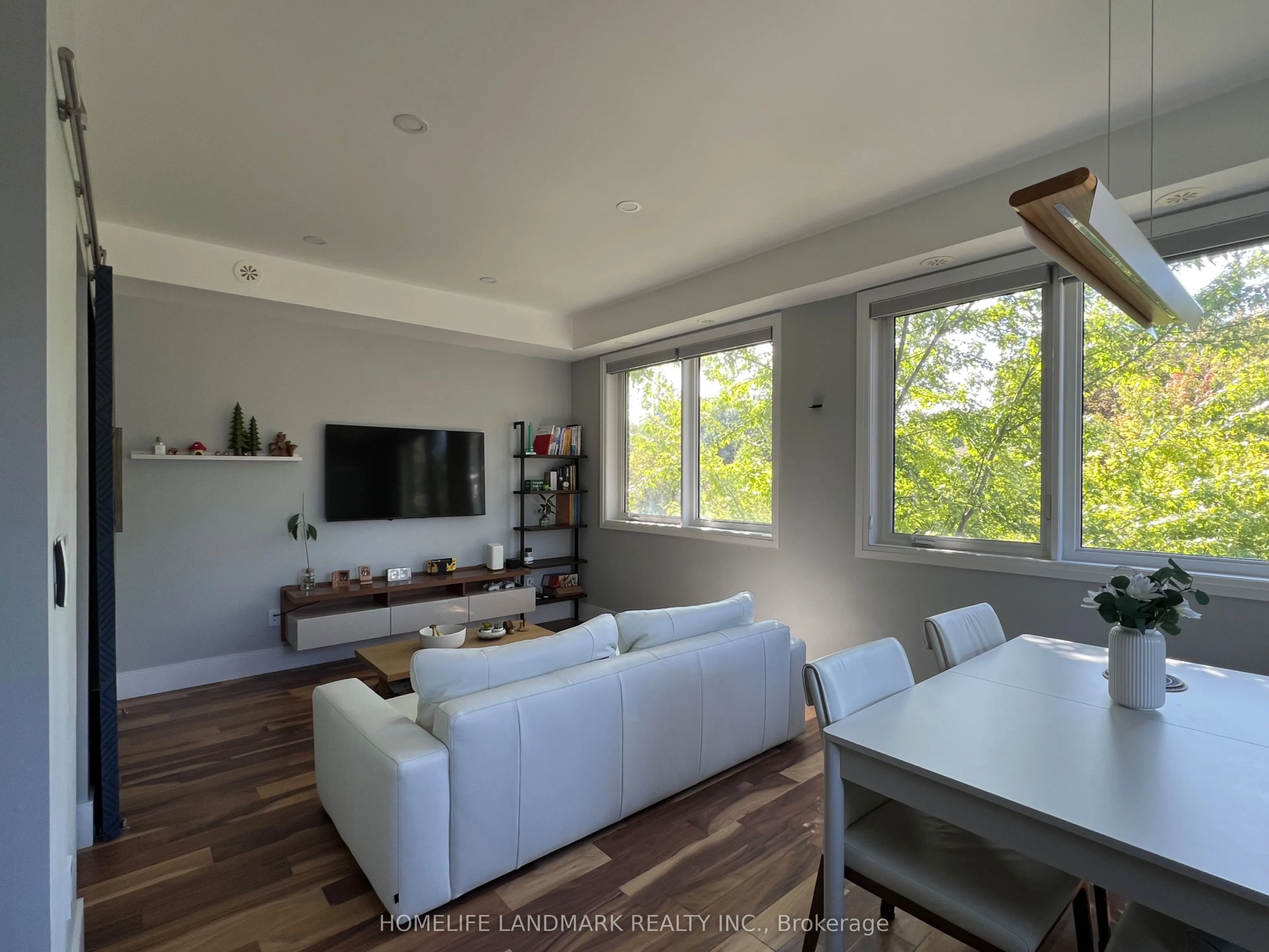 780 Sheppard Avenue E #TH03