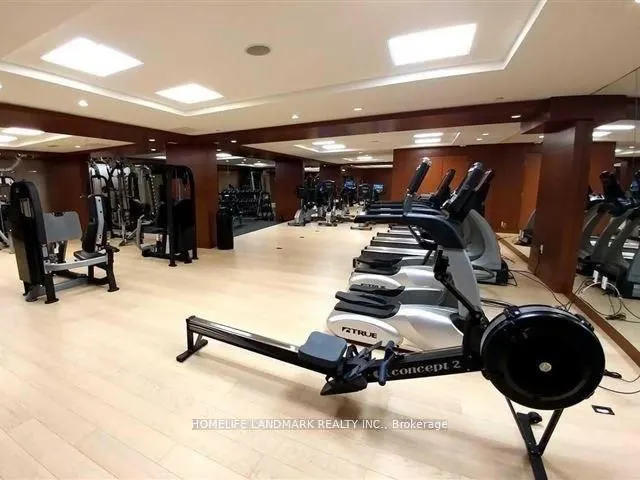 39 Queens Quay E #1029