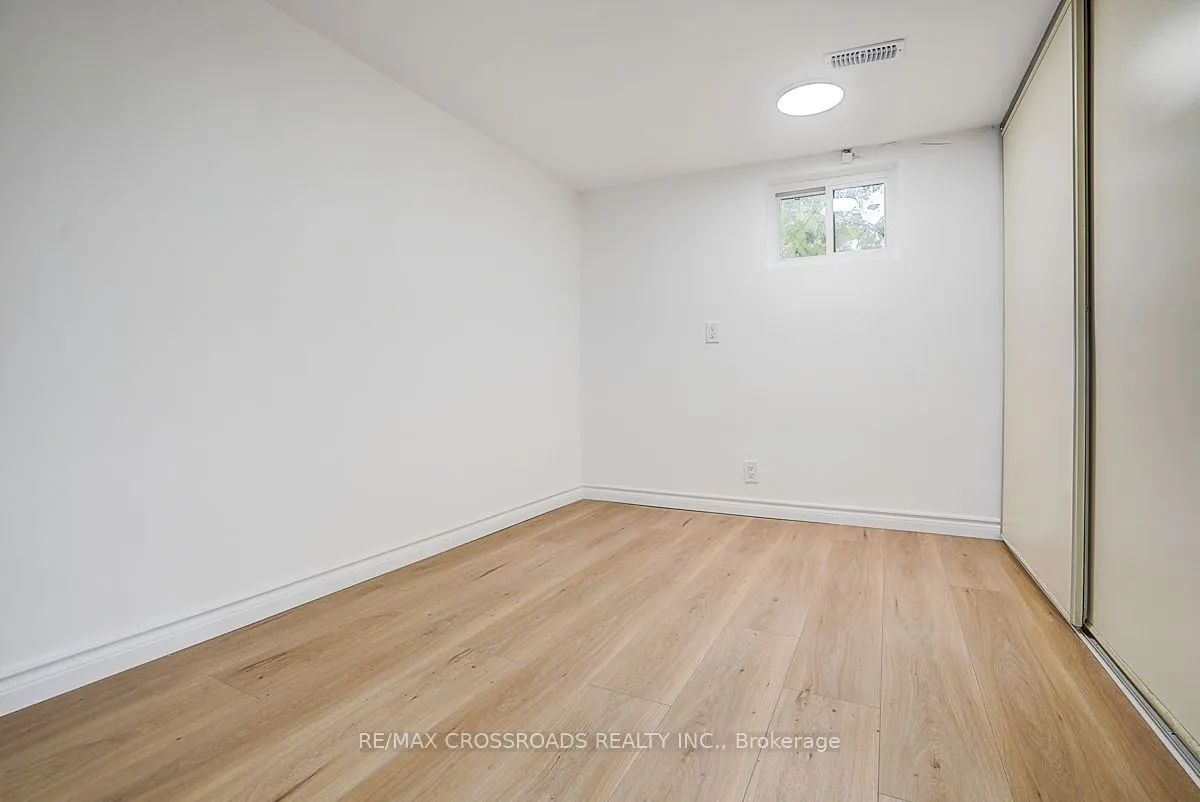128 Leacrest Road