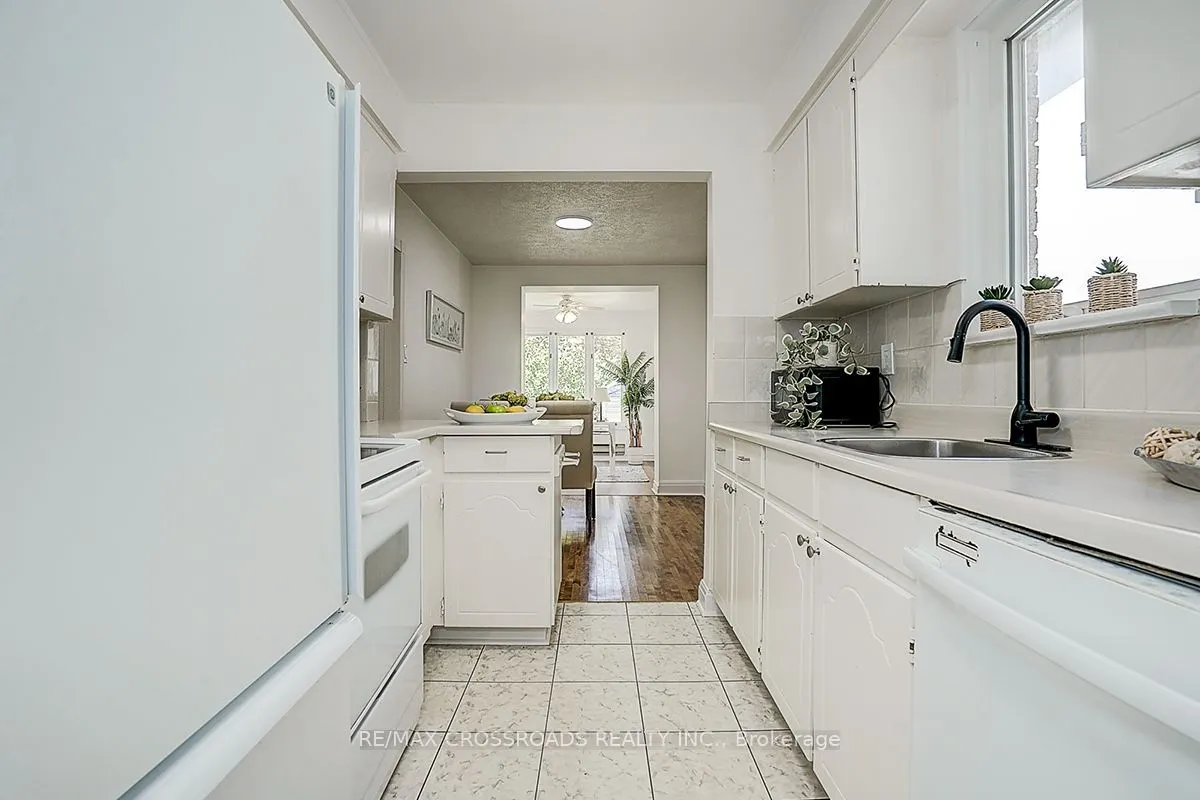 128 Leacrest Road