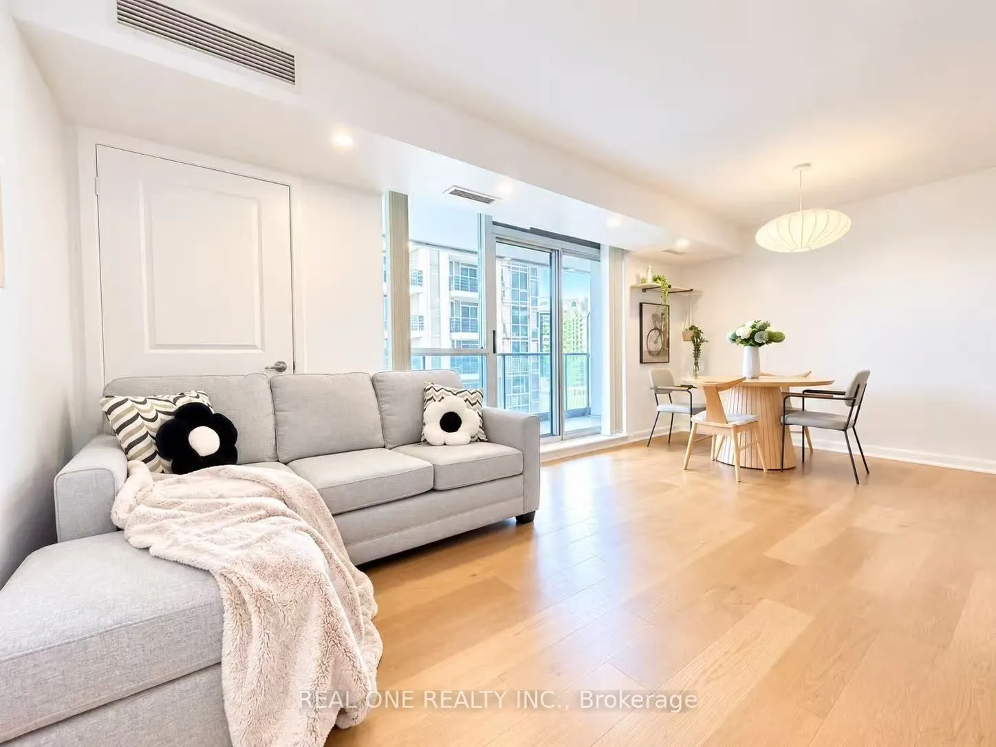 5793 Yonge Street #1905