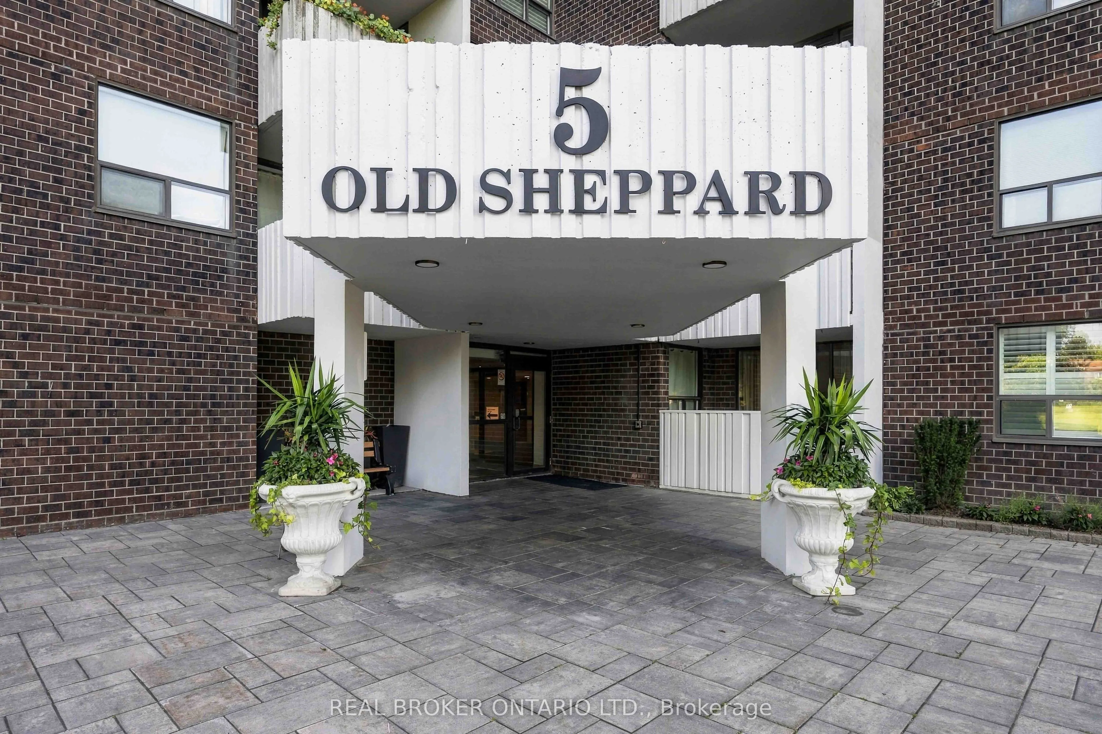 5 Old Sheppard Avenue #1805