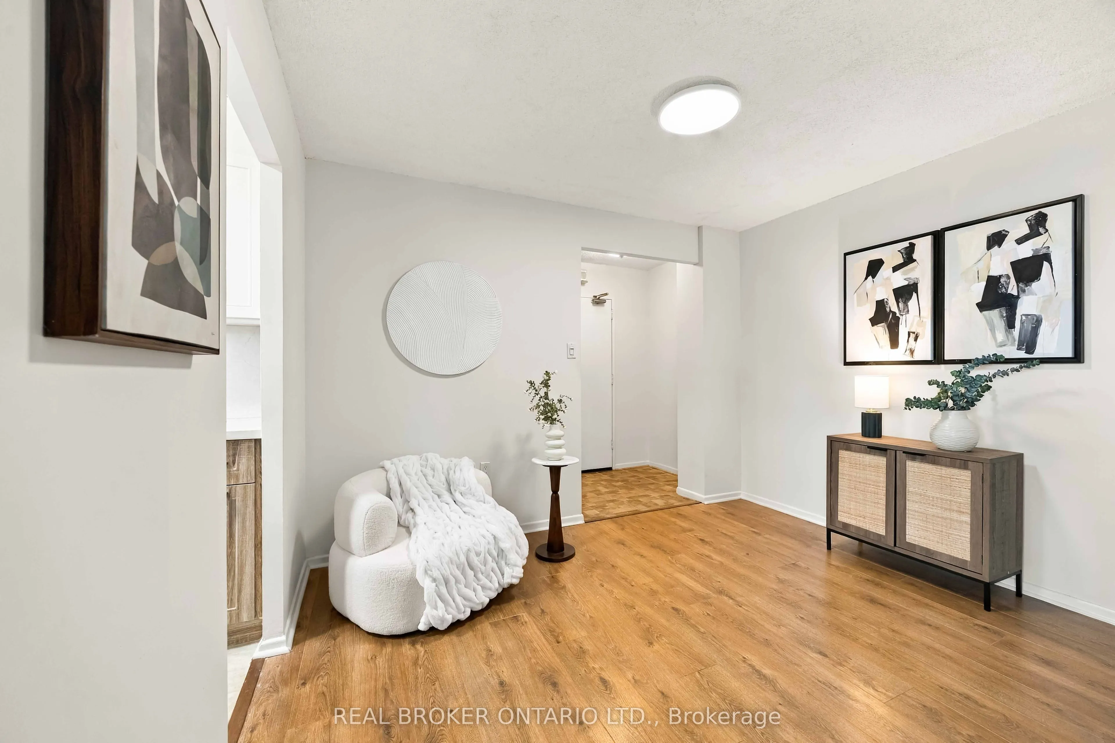 5 Old Sheppard Avenue #1805