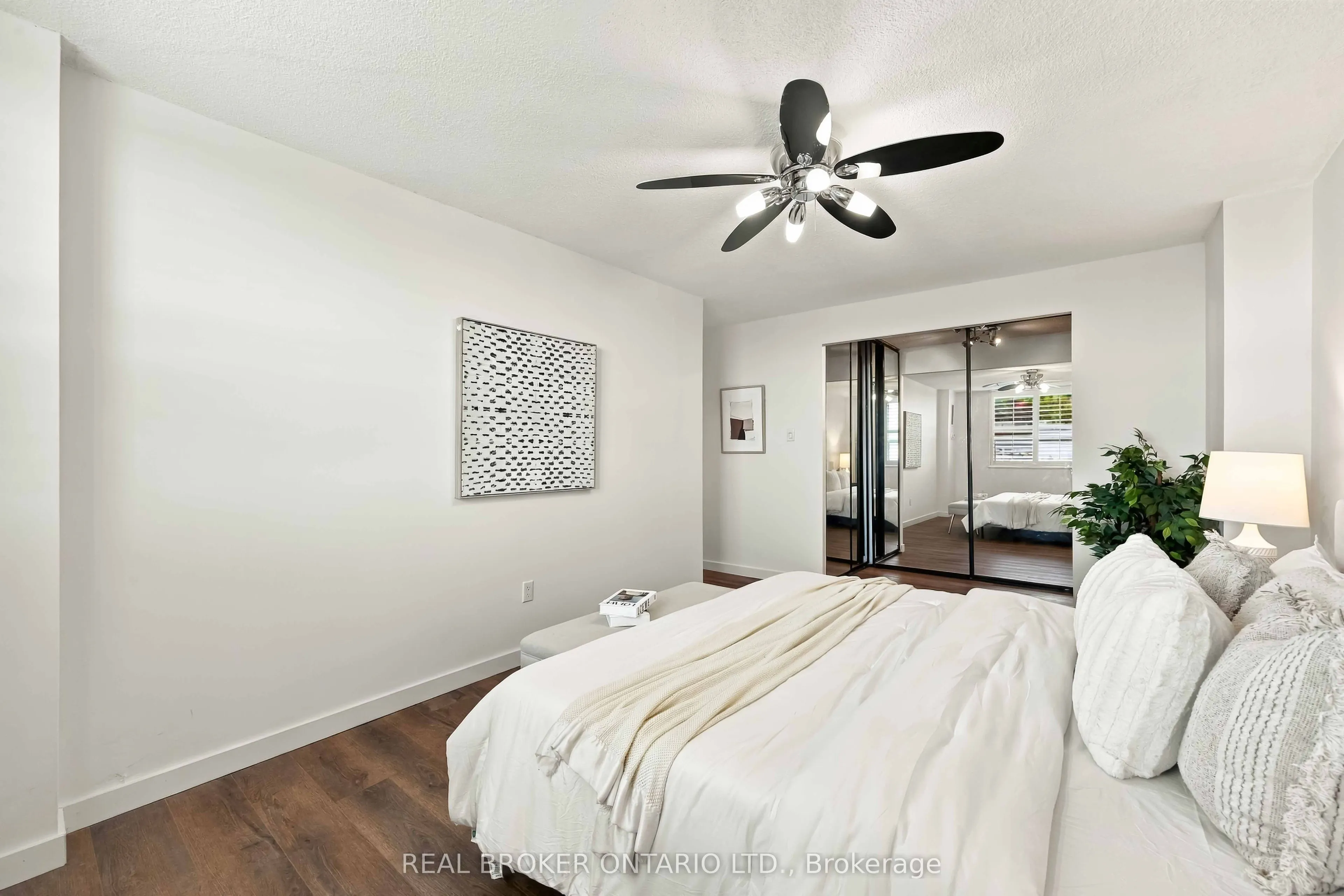 5 Old Sheppard Avenue #1805