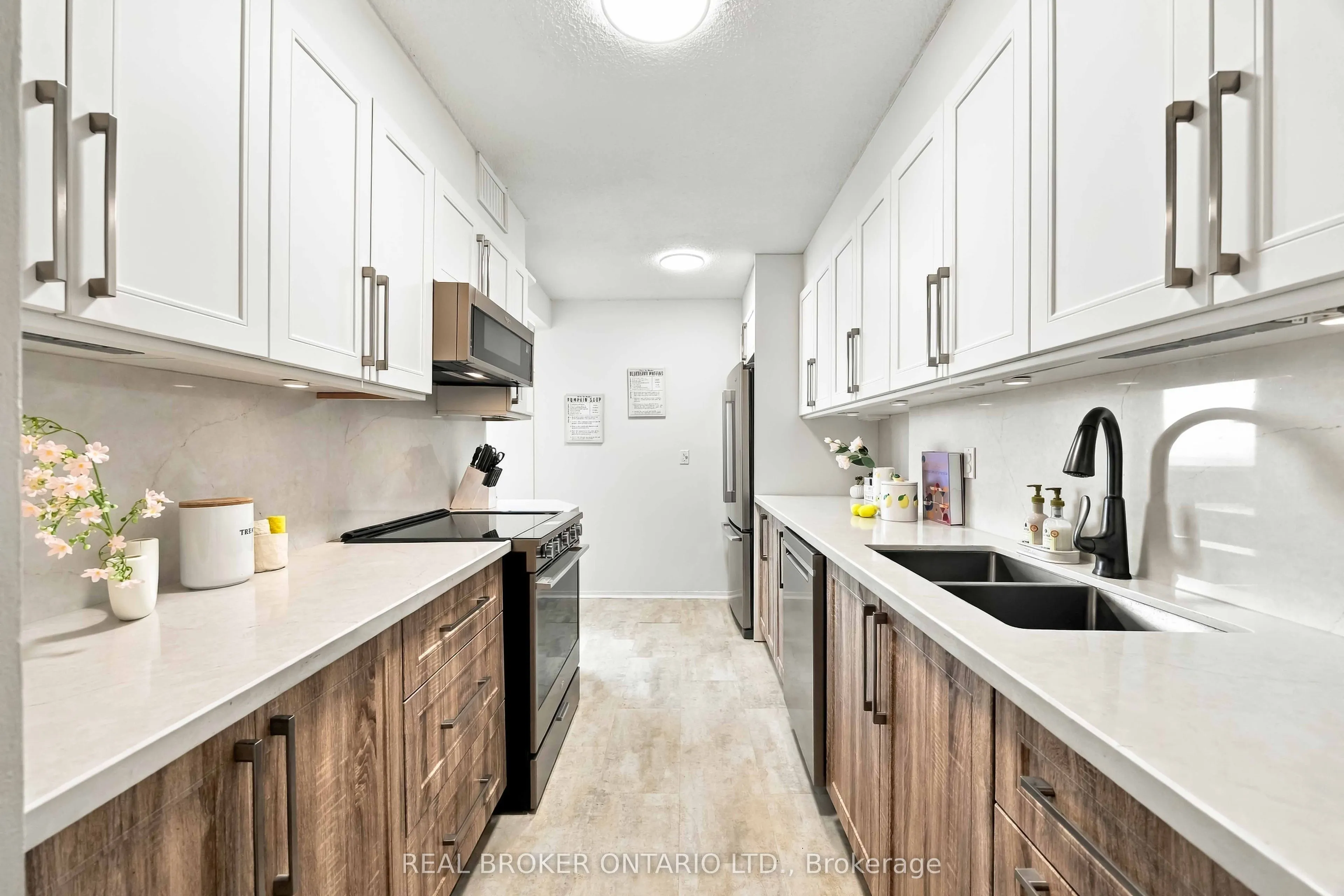 5 Old Sheppard Avenue #1805