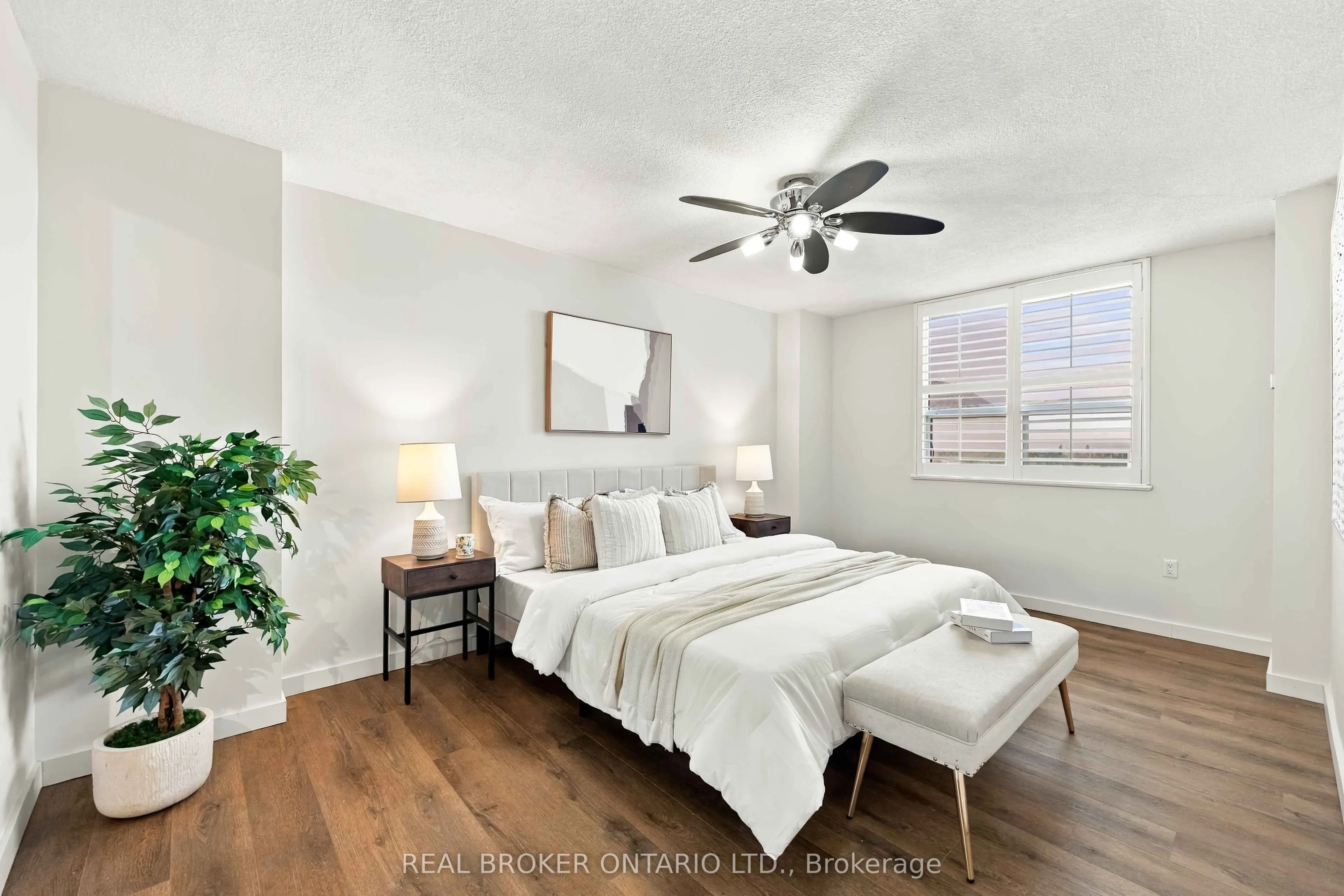5 Old Sheppard Avenue #1805