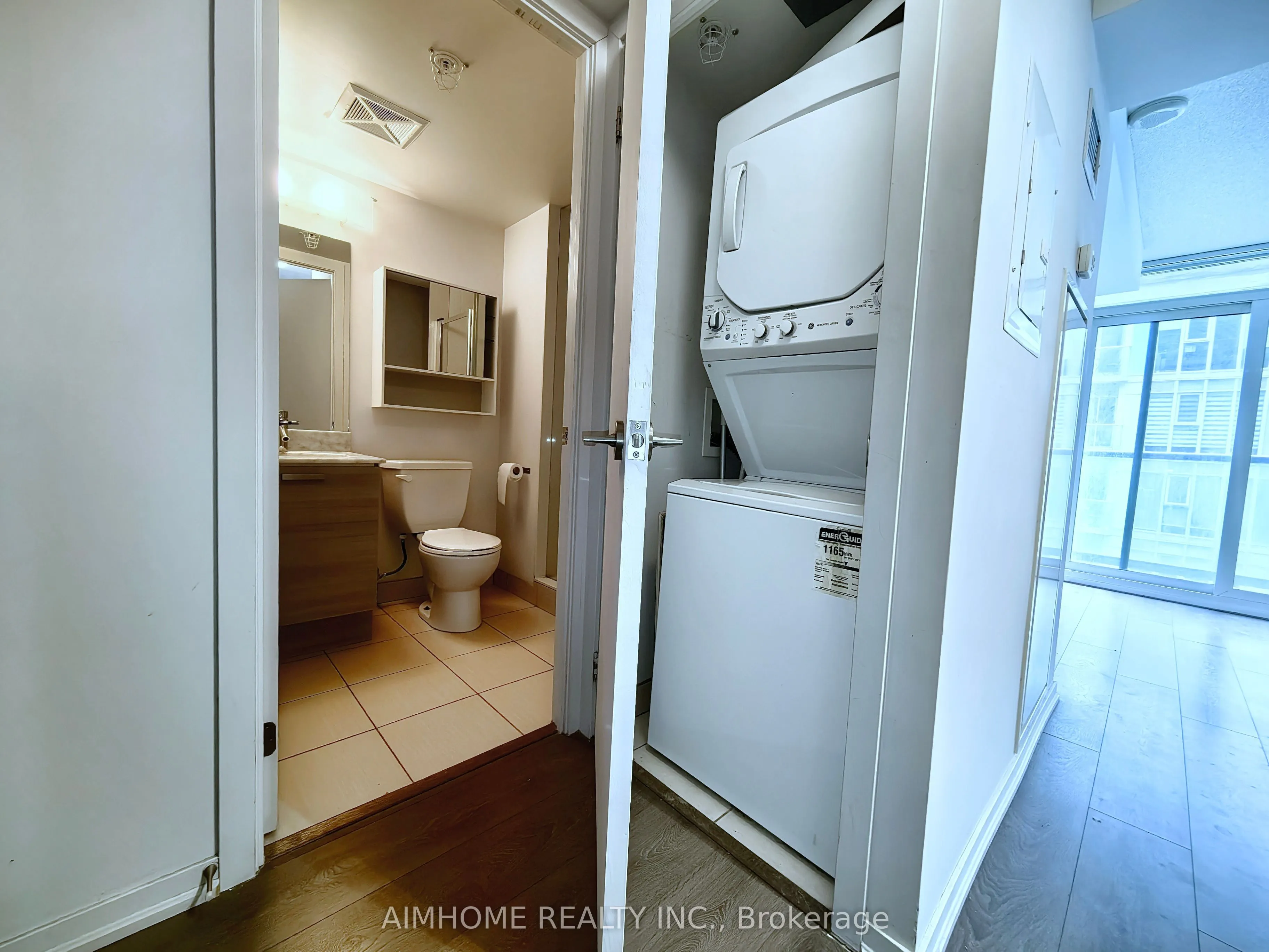 36 Lisgar Street #1916