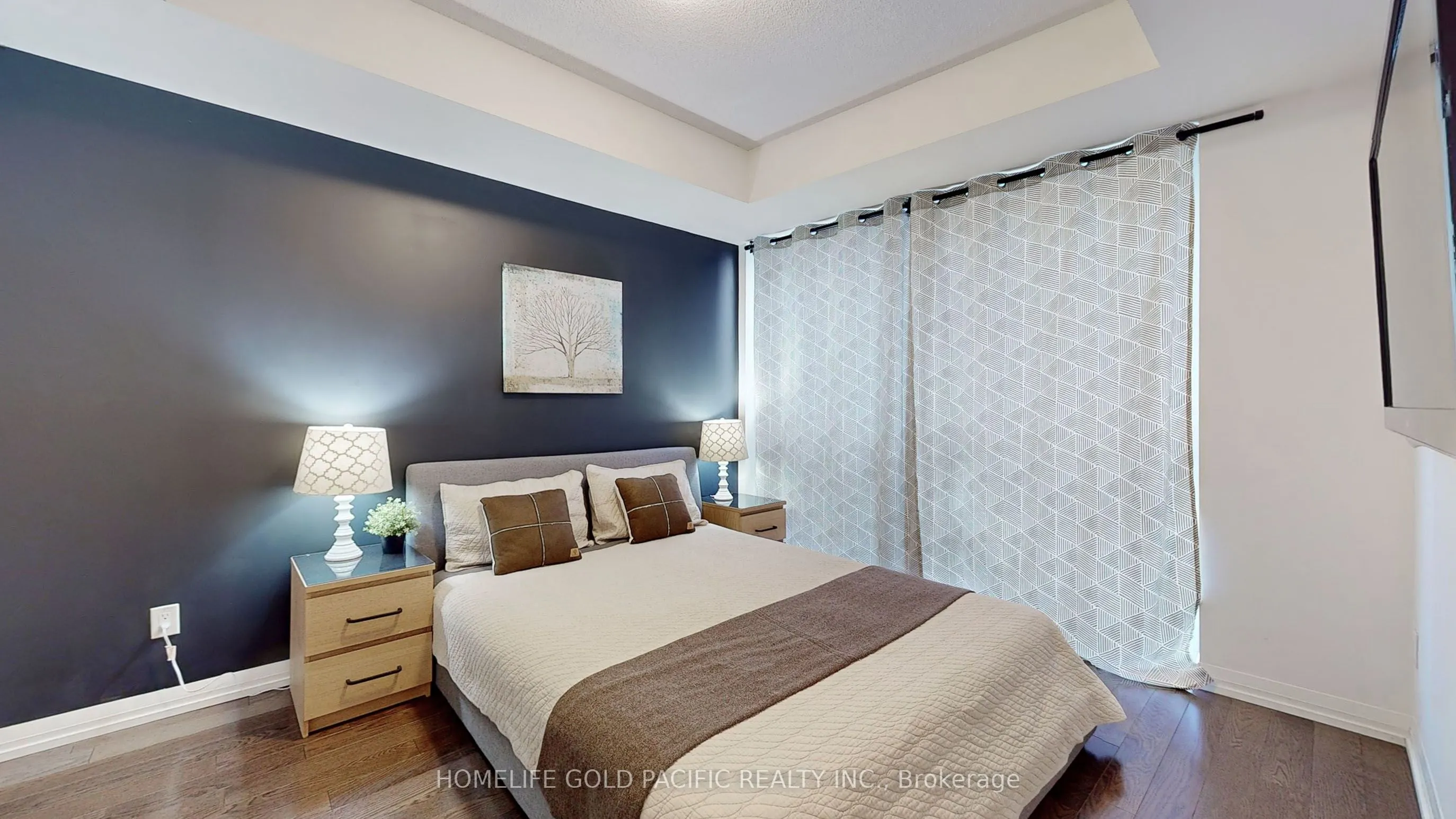 460 Adelaide Street E #1718