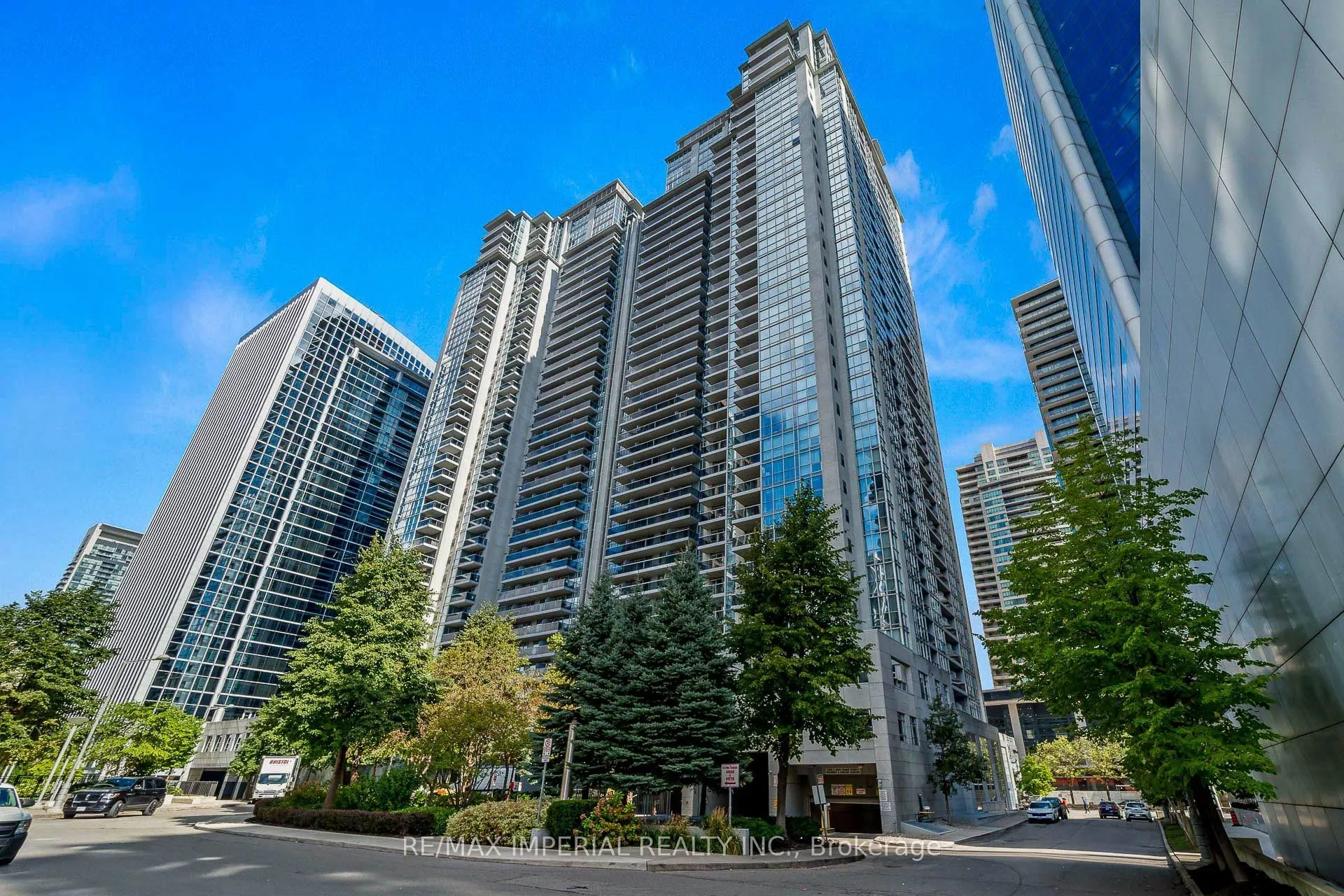4968 yonge Street #2903