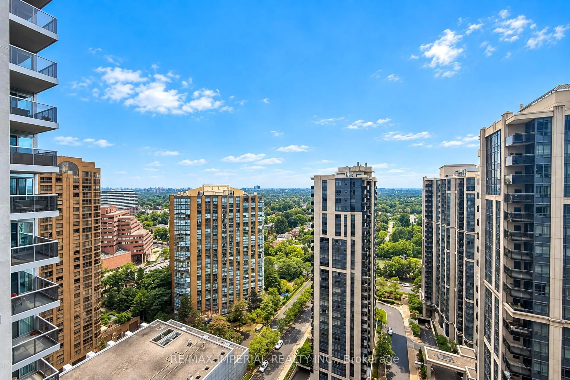 4968 yonge Street #2903