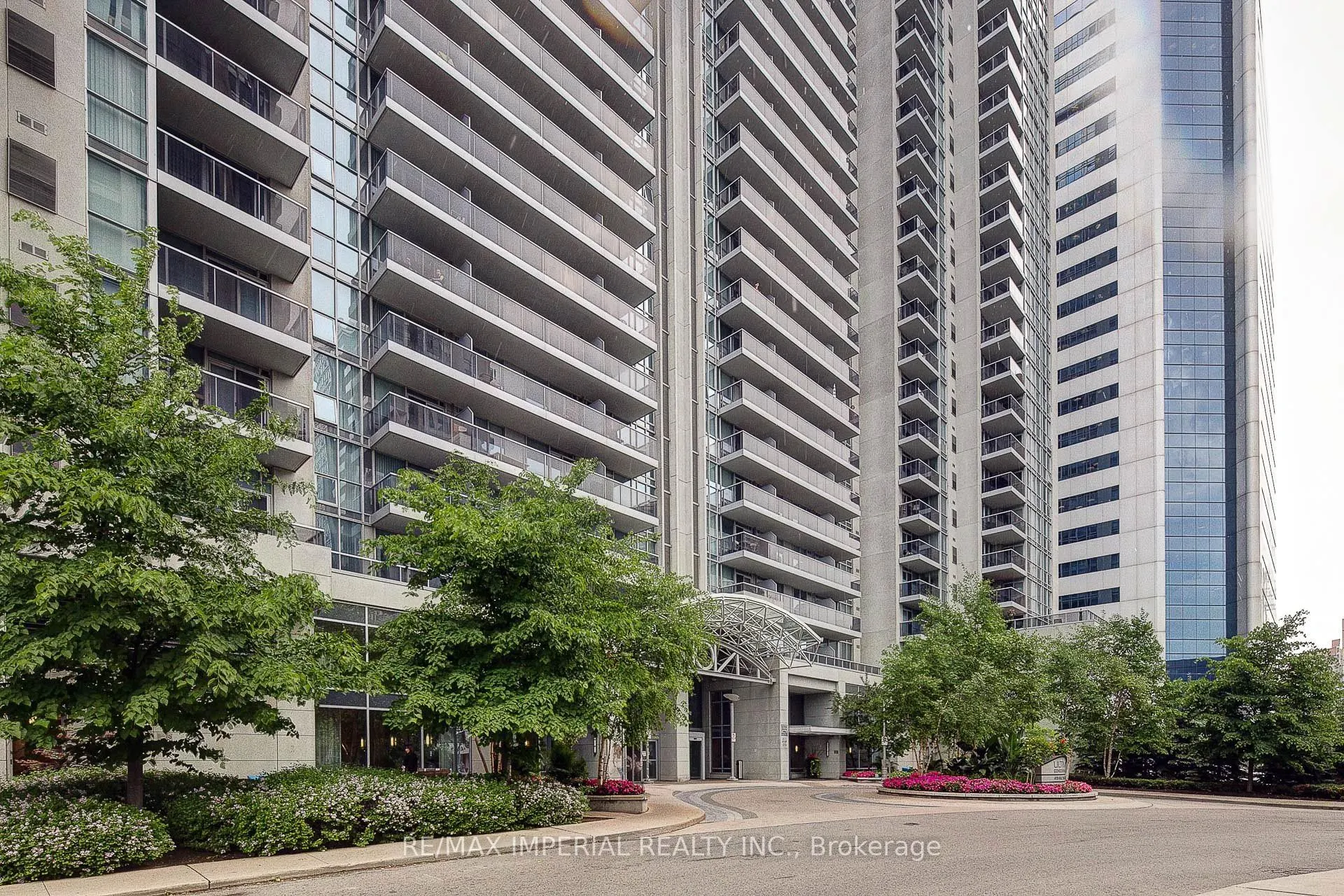4968 yonge Street #2903