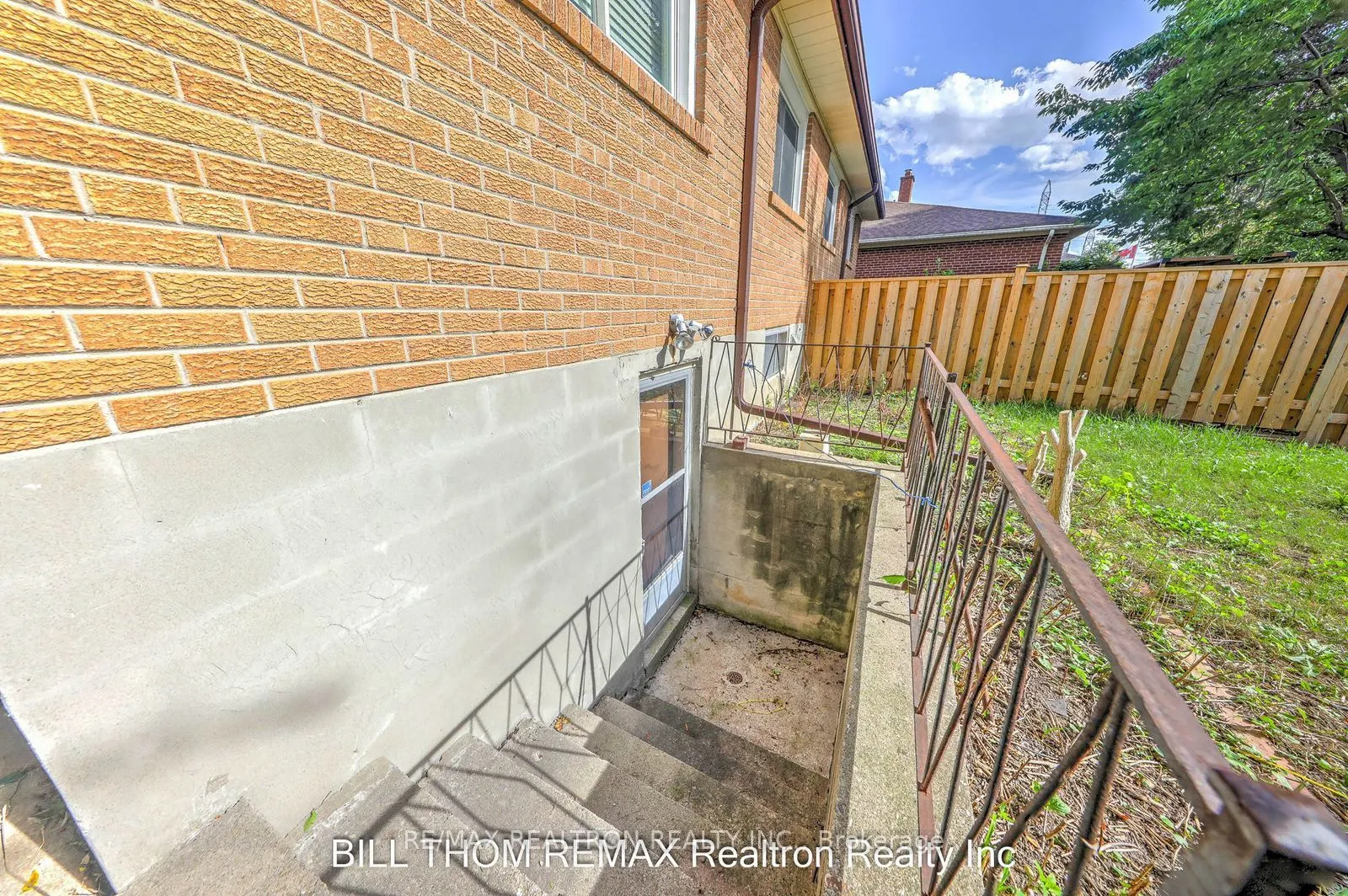 58 Reiber Crescent