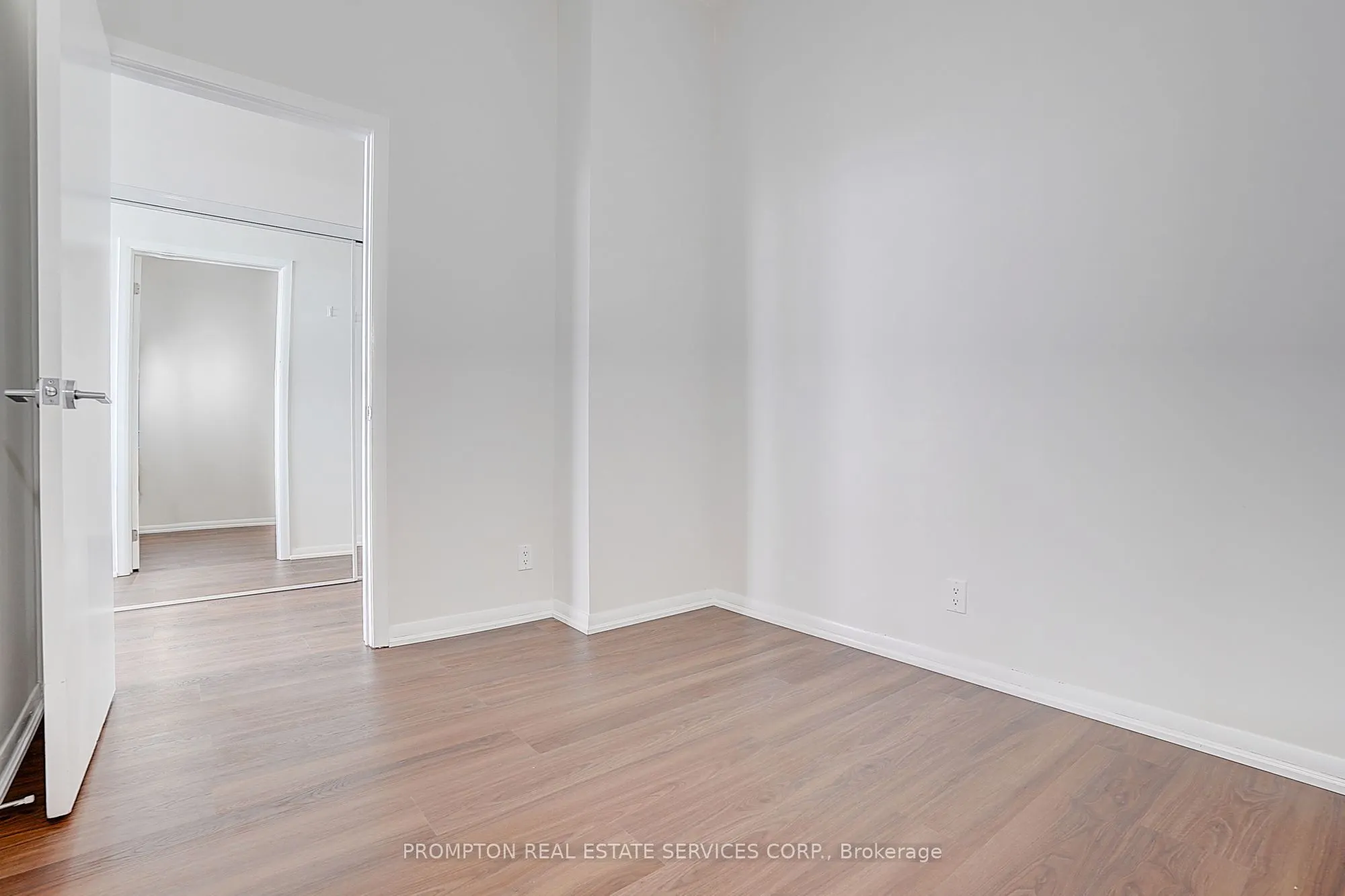 832 Bay Street #4903