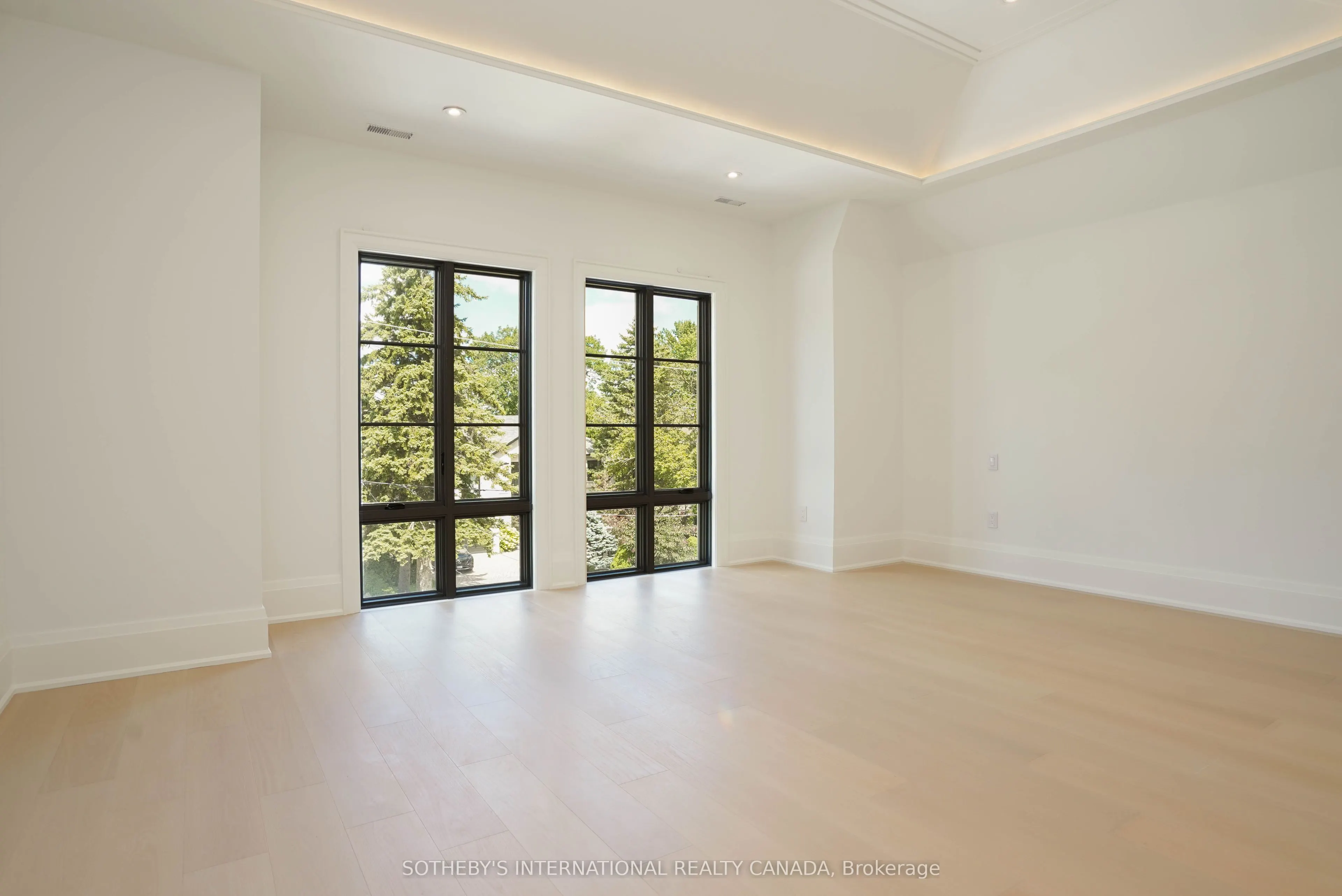 149 Highland Crescent