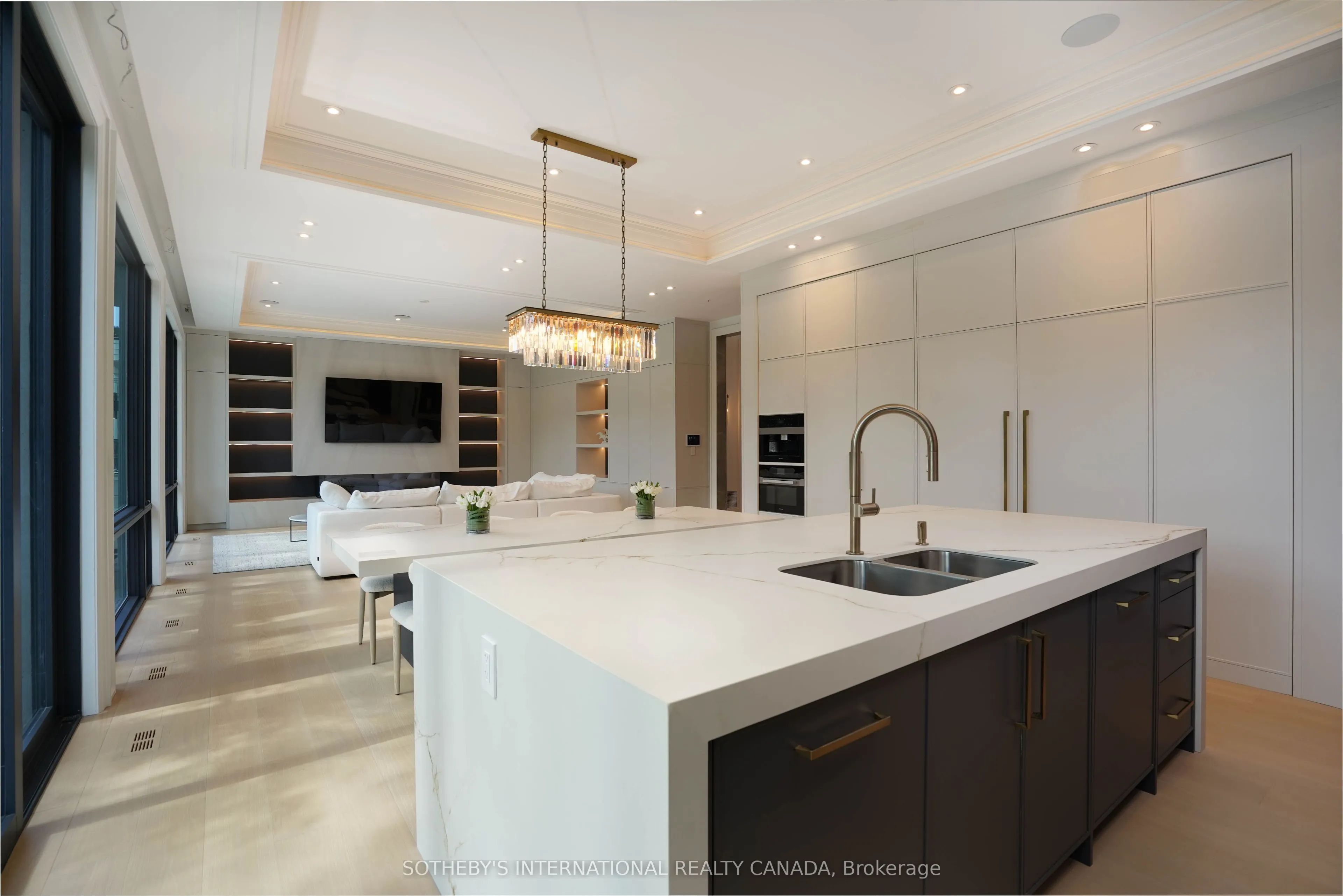 149 Highland Crescent