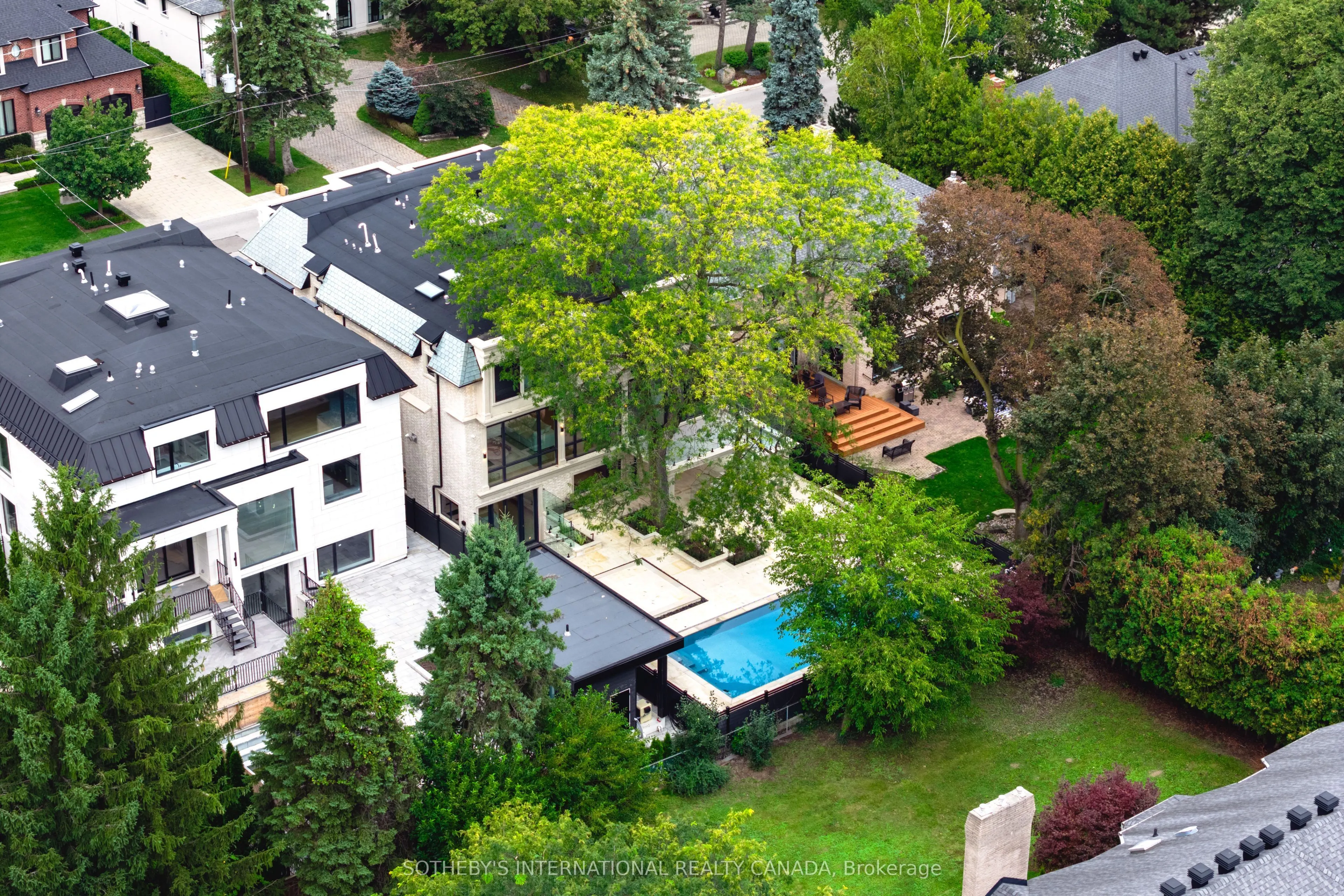 149 Highland Crescent