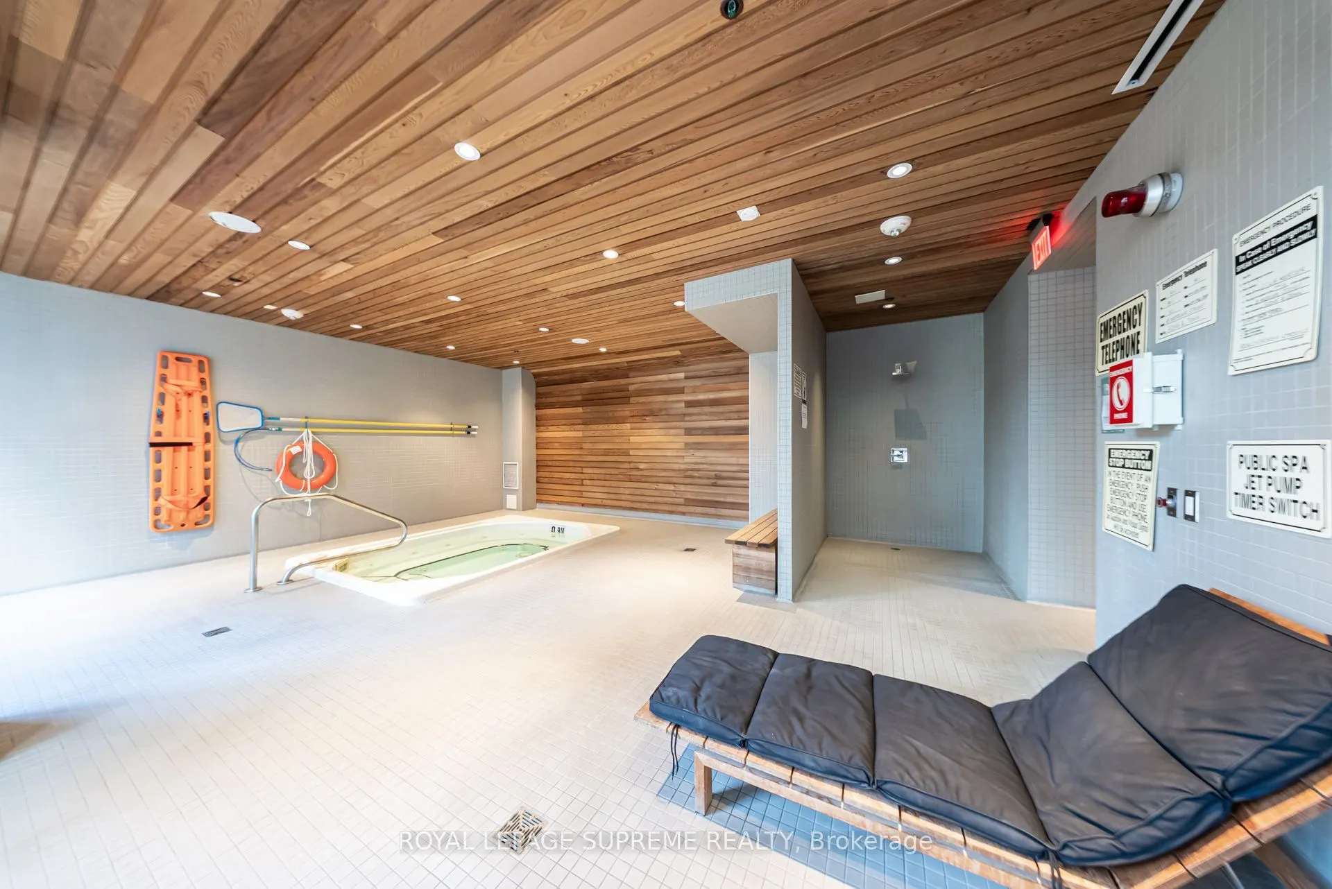 8 Mercer Street #1710