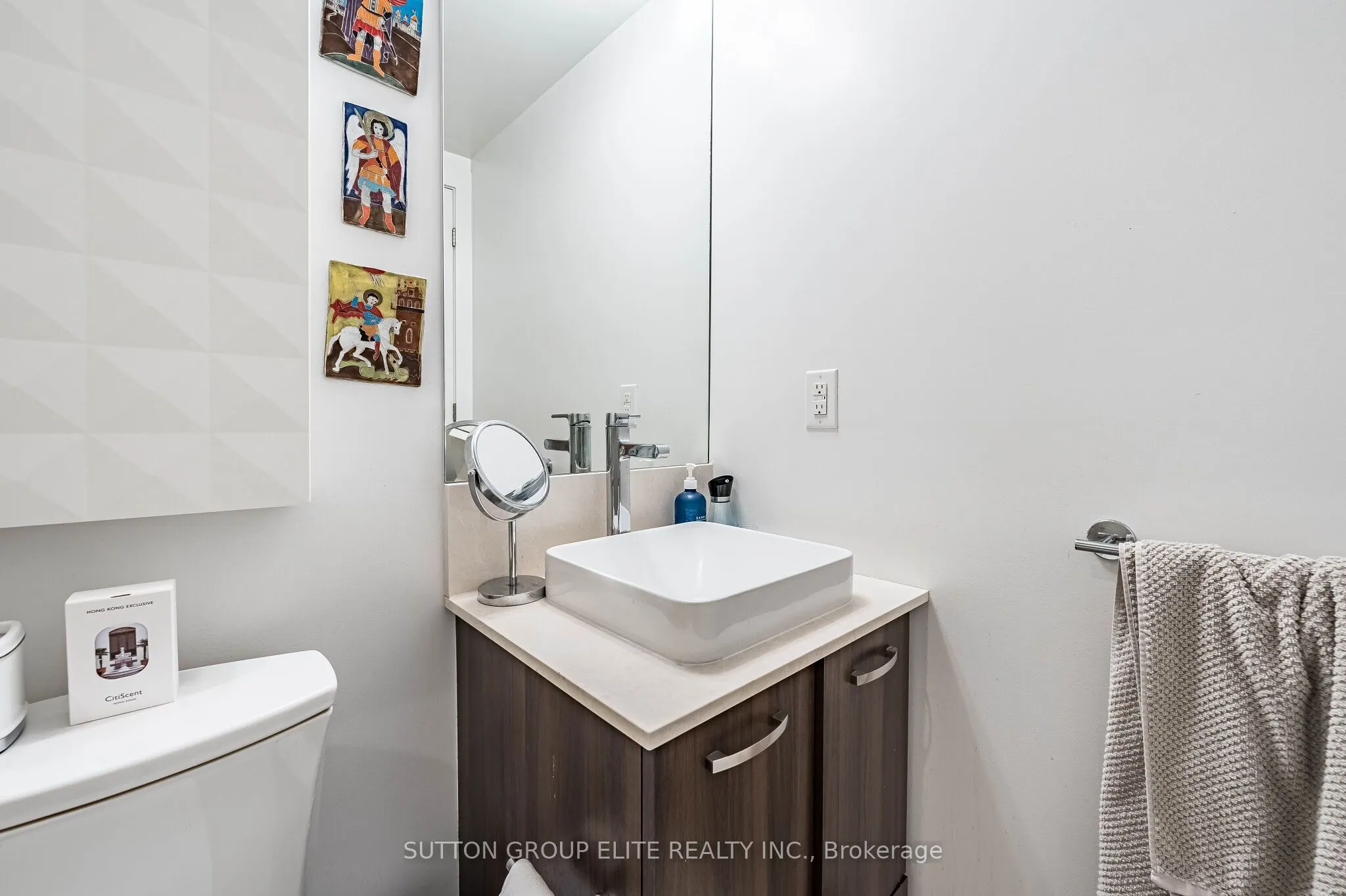 3018 Yonge Street #814