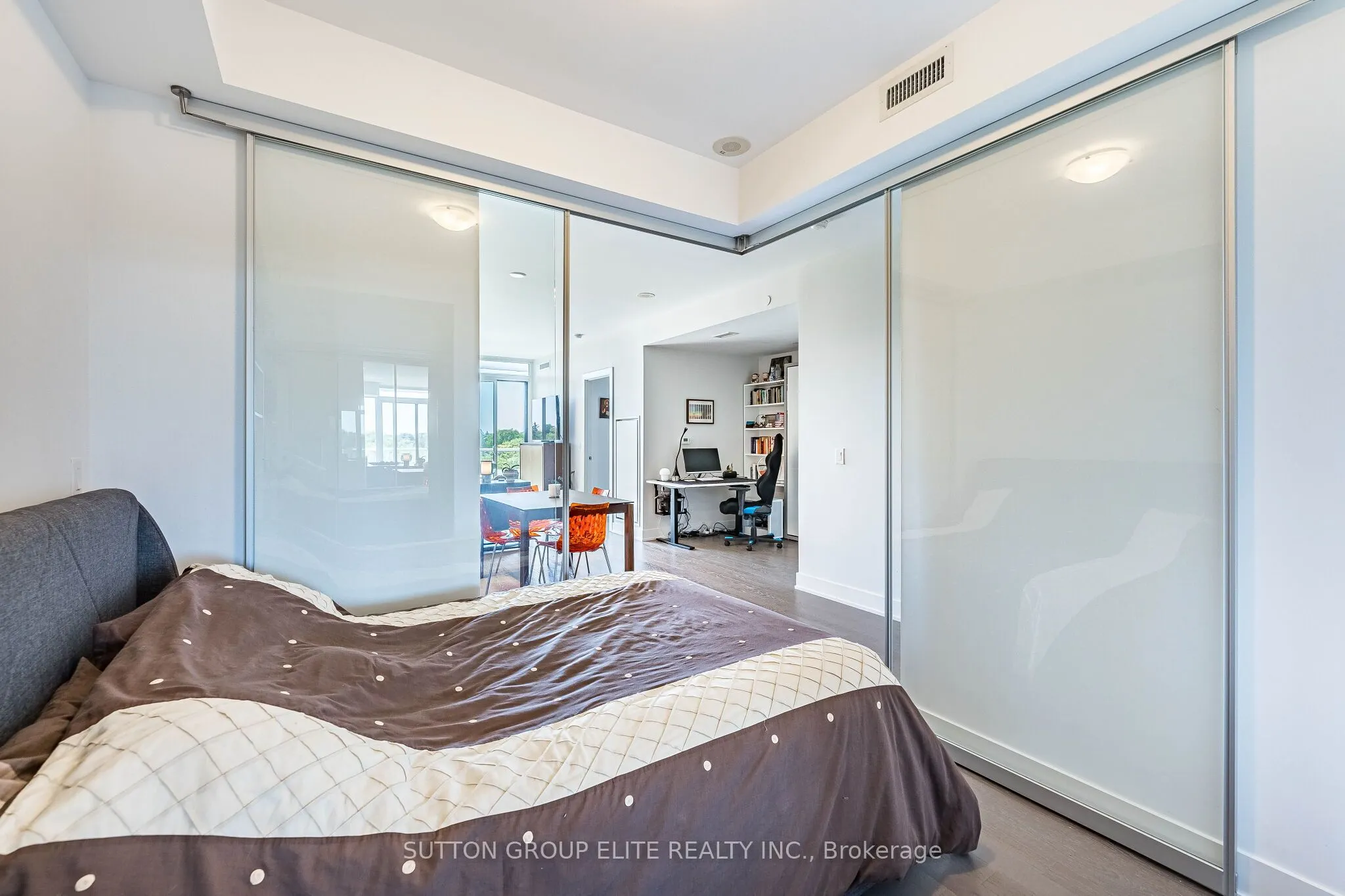 3018 Yonge Street #814