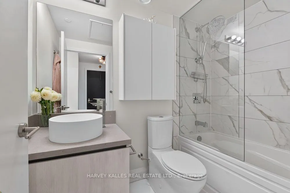 151 Avenue Road #510