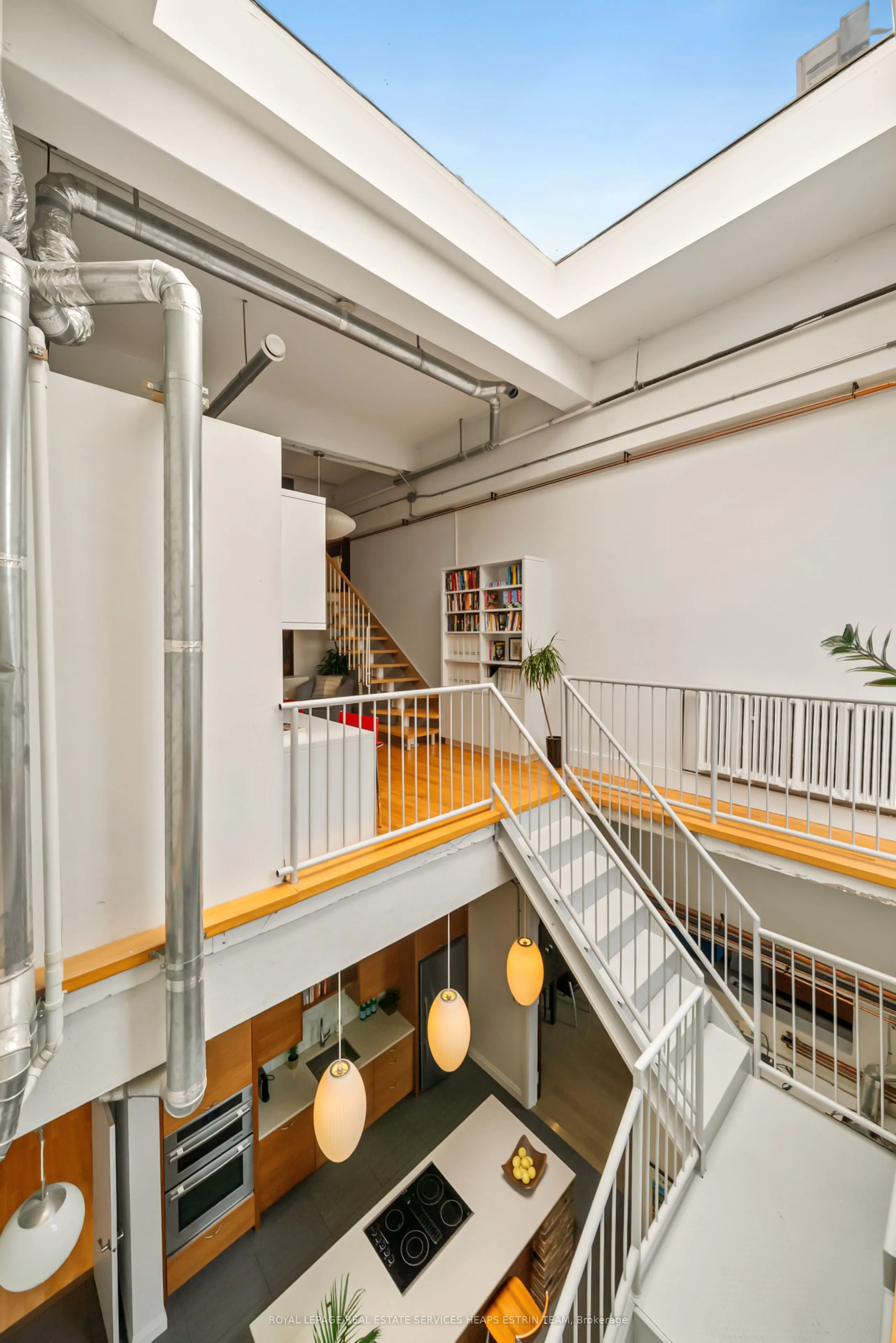 264 Seaton Street #205