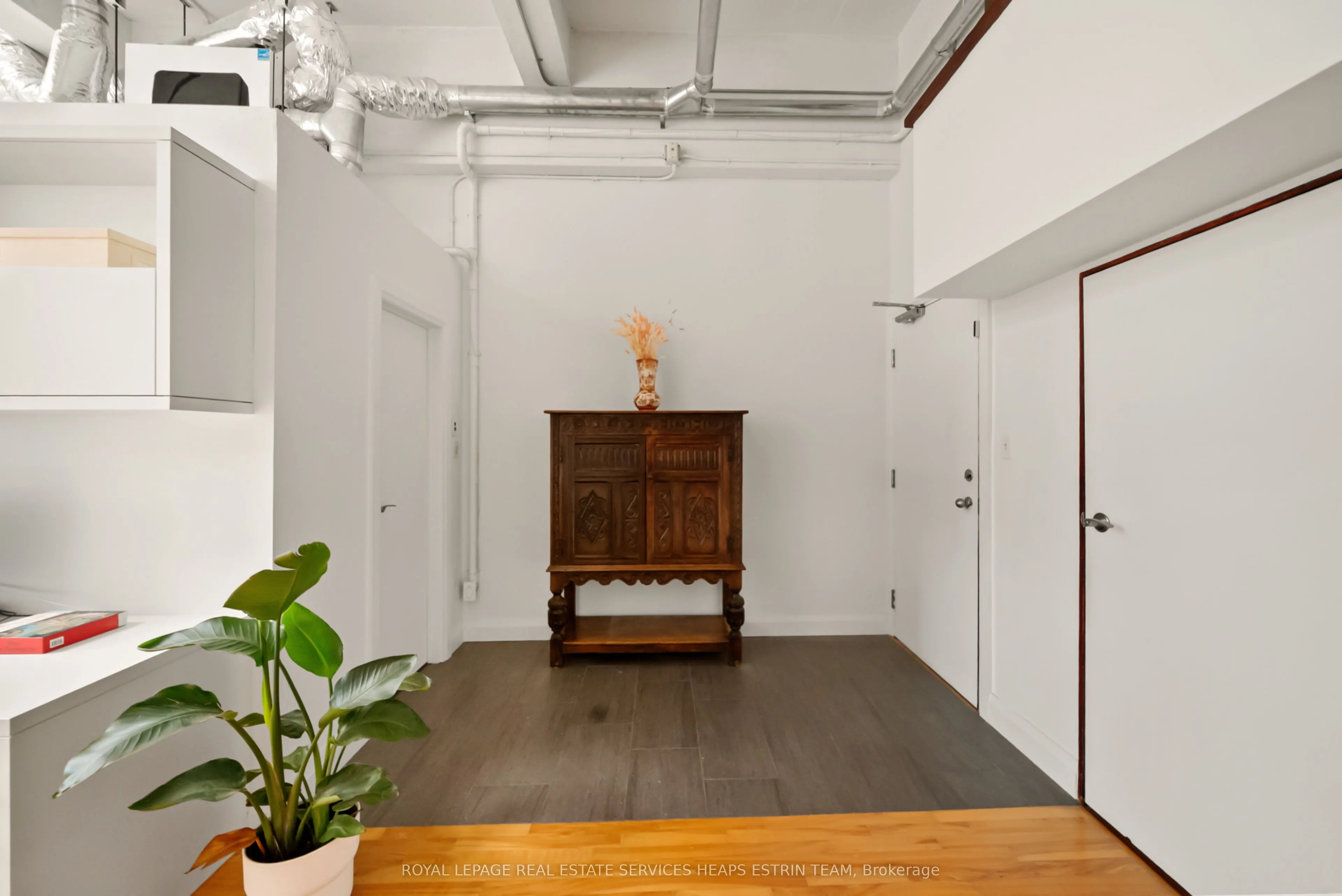 264 Seaton Street #205