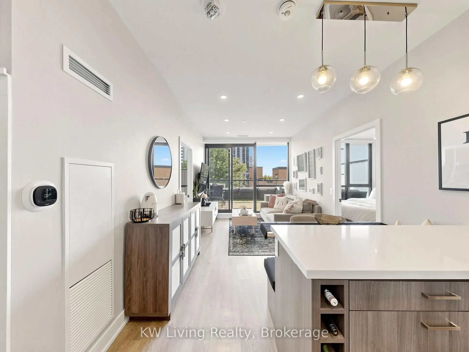 11 Lillian Street #406